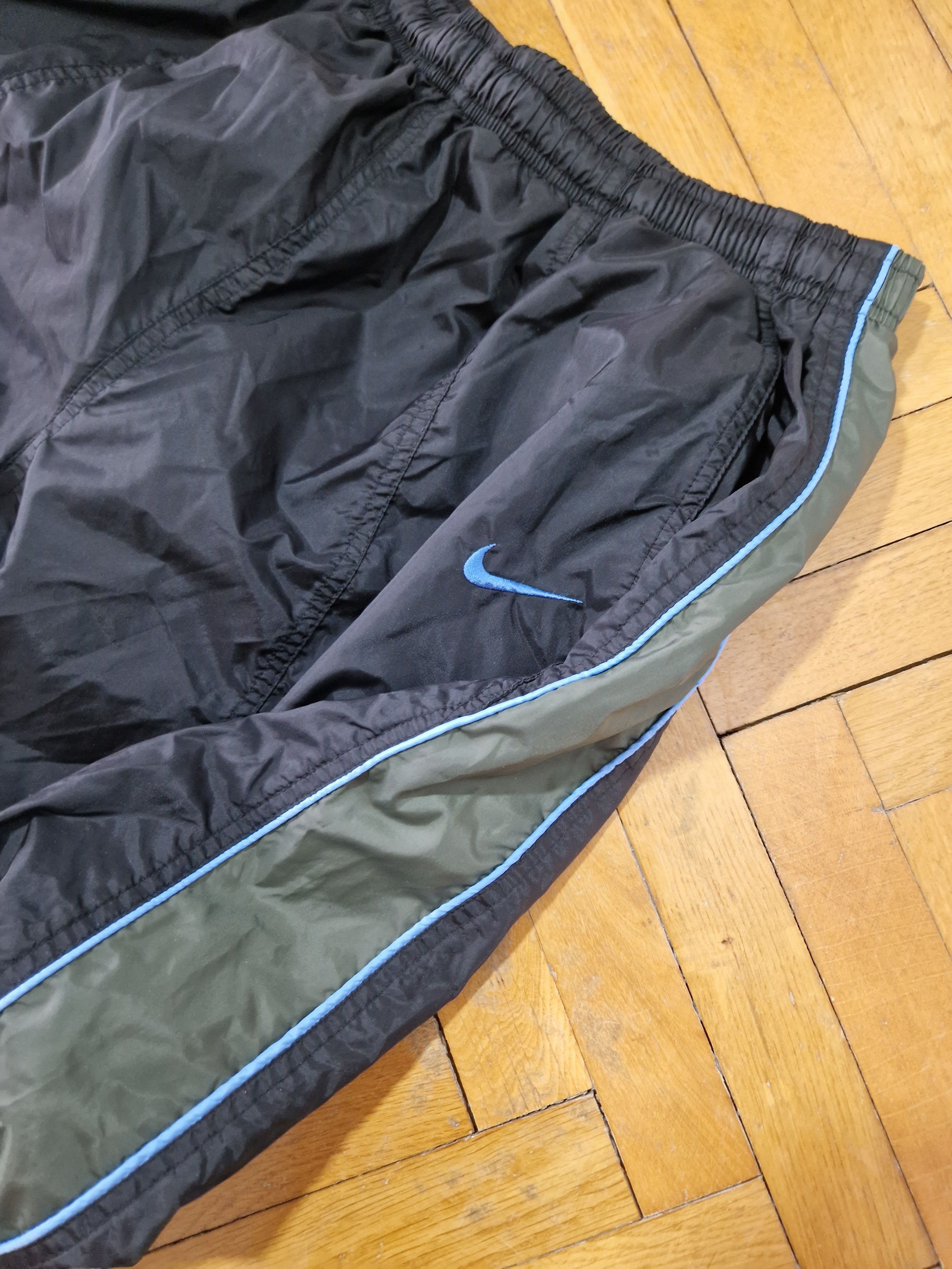 Nike Nike vintage 90s parachute track nylon pants Size US 40 / EU 56 - 7 Thumbnail
