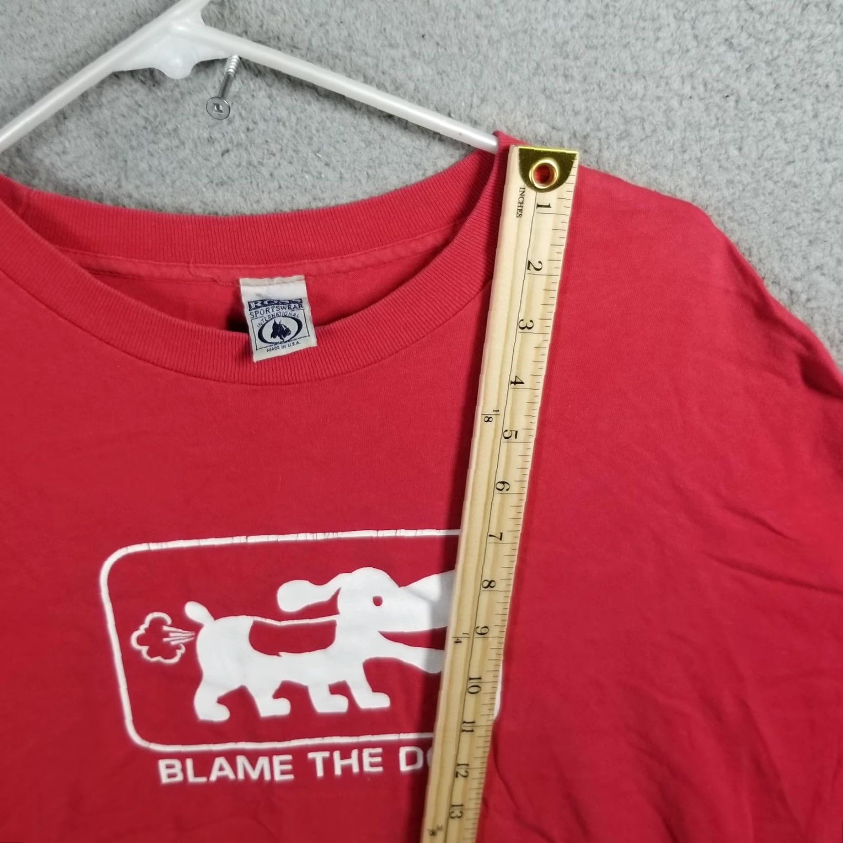 Vintage VINTAGE Blame The Dog Shirt Mens XL Red Ross Sportswear USA Funny Fart Tee 90s Size US XL / EU 56 / 4 - 5 Thumbnail