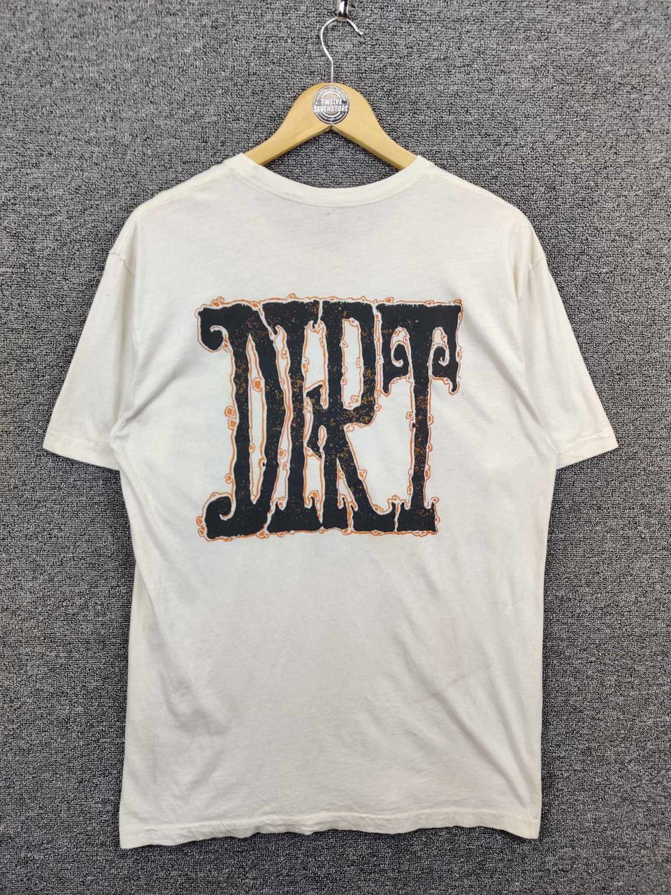 Band Tees Vintage Alice In Chains Dirt Album Tee Tshirt Size US M / EU 48-50 / 2 - 6 Thumbnail