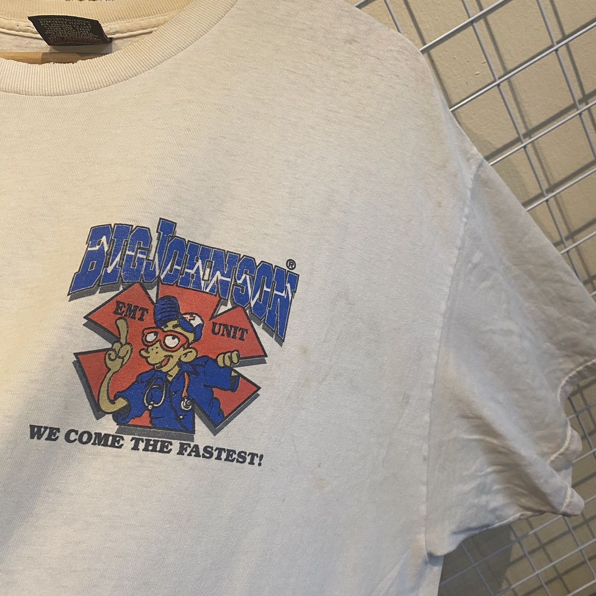 Vintage Vintage Big Johnson EMT Services T-Shirt Size US XL / EU 56 / 4 - 13 Thumbnail