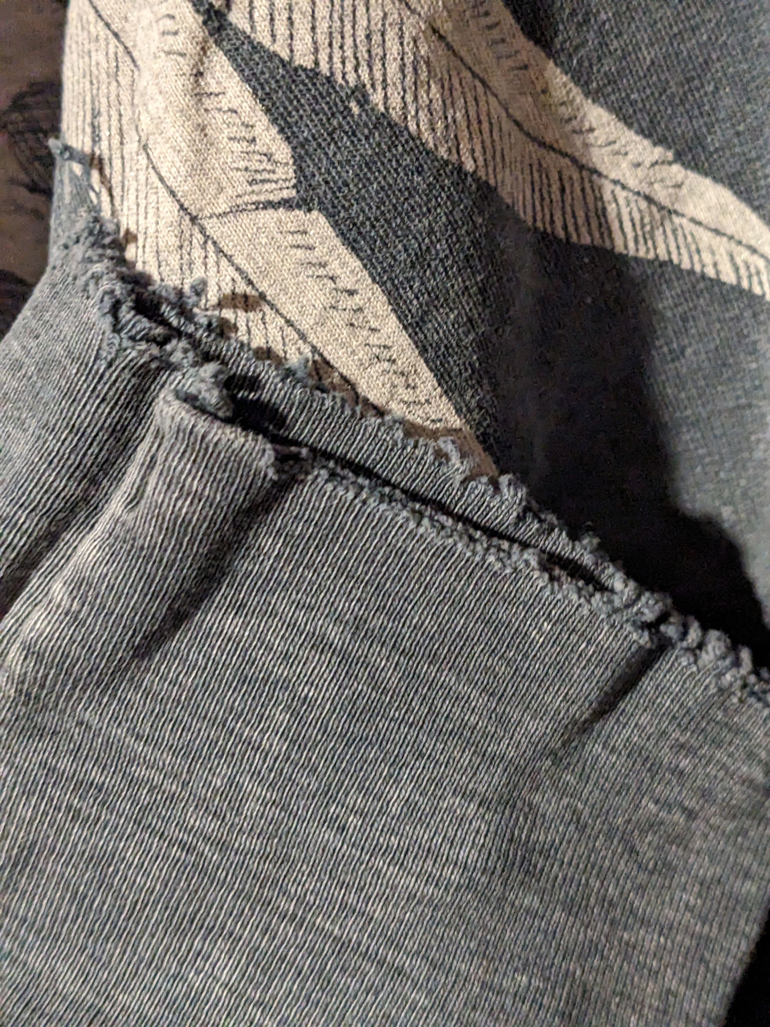 Affliction × Vintage Vintage Y2K Affliction All Over Print X-Large Black Hoodie Size US XL / EU 56 / 4 - 4 Thumbnail