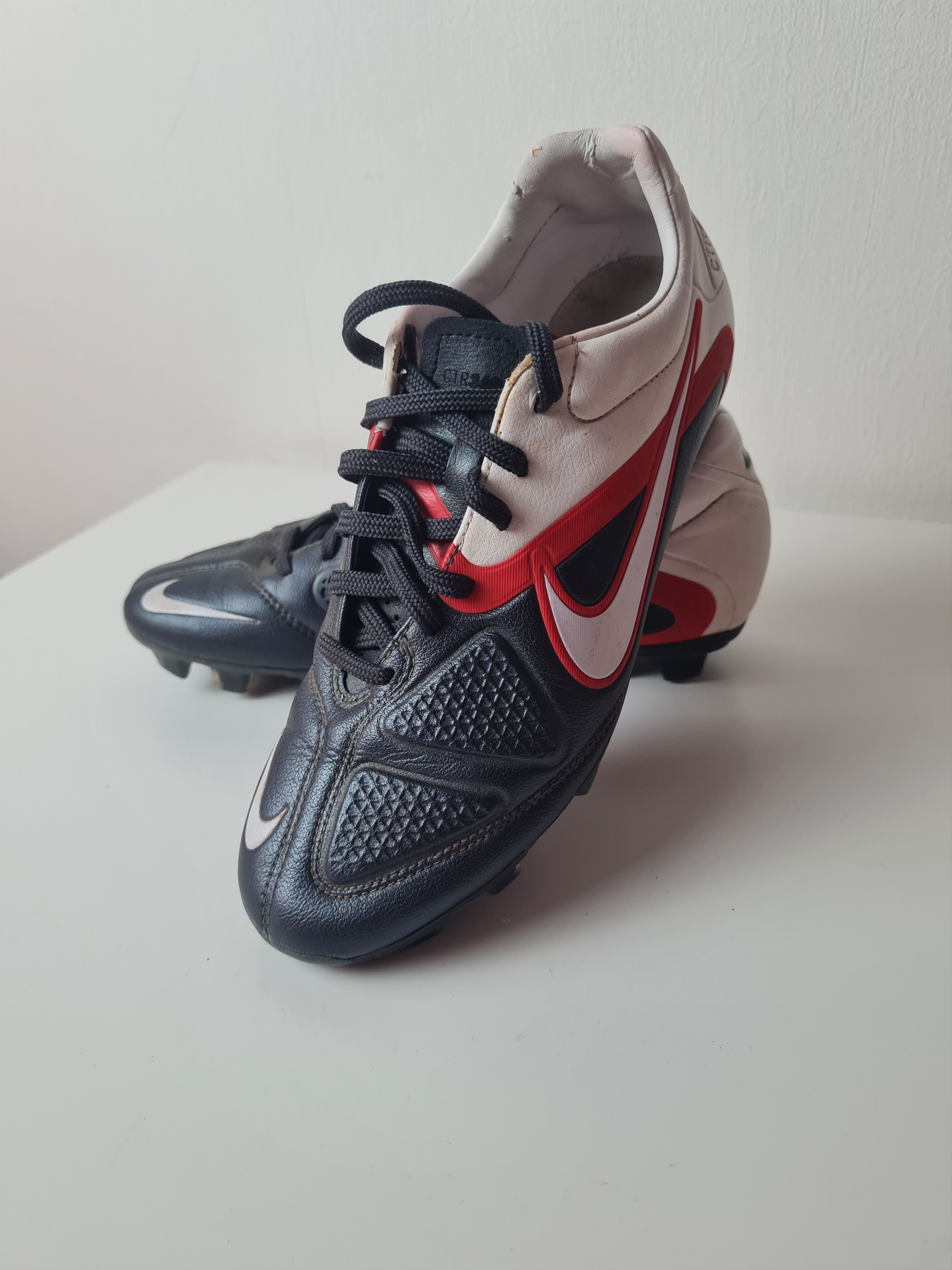 Nike football boots cleats Nike CTR360 Maestri Elite Size 38.5 Size US 6 / EU 39 - 21 Thumbnail
