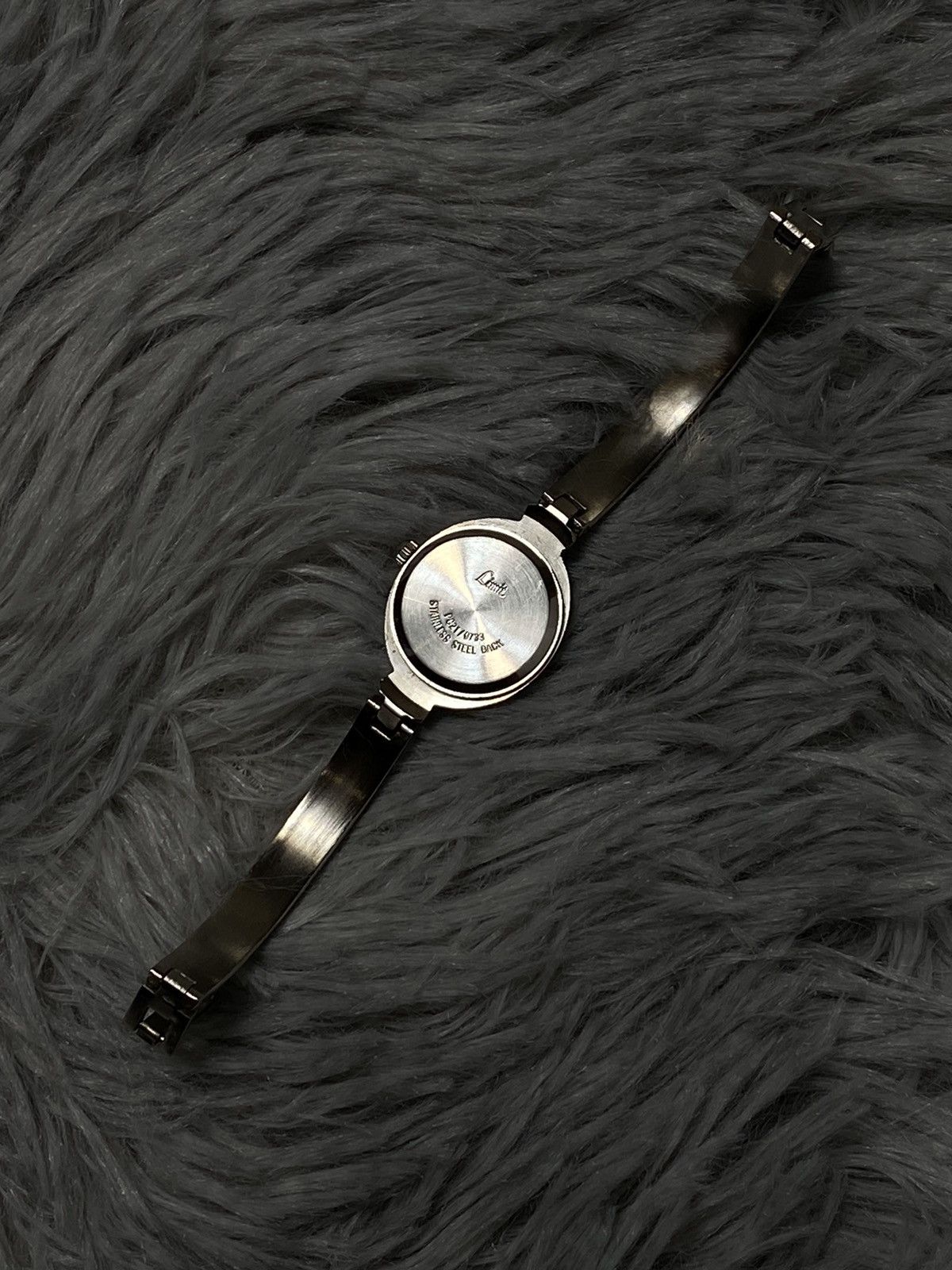 Japanese Brand × Jewelry × Vintage Japanese Futuristic Vintage Elegant Bracelet Watch Size ONE SIZE - 9 Thumbnail