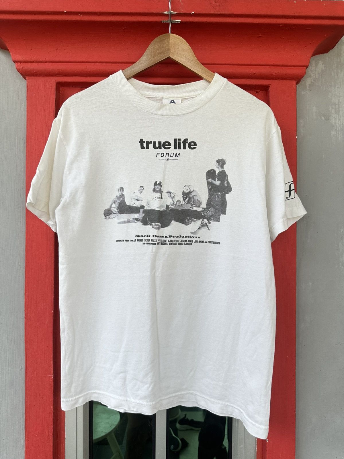 Vintage RARE Vintage True Life Forum Snowboarding By Mack Dawg Tee Size US M / EU 48-50 / 2 - 1 Thumbnail