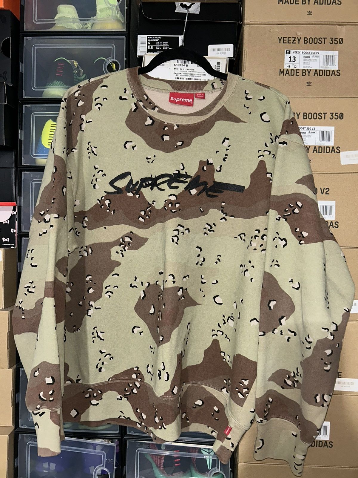 Supreme Supreme Futura Logo Crewneck Chocolate Chip Camo FW20 Large Size US L / EU 52-54 / 3 - 1 Thumbnail