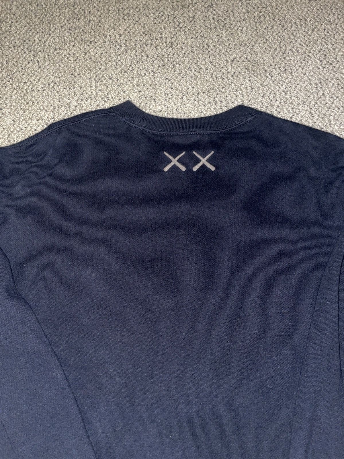 Kaws Kaws Black Long Sleeve Tee Size US S / EU 44-46 / 1 - 2 Thumbnail