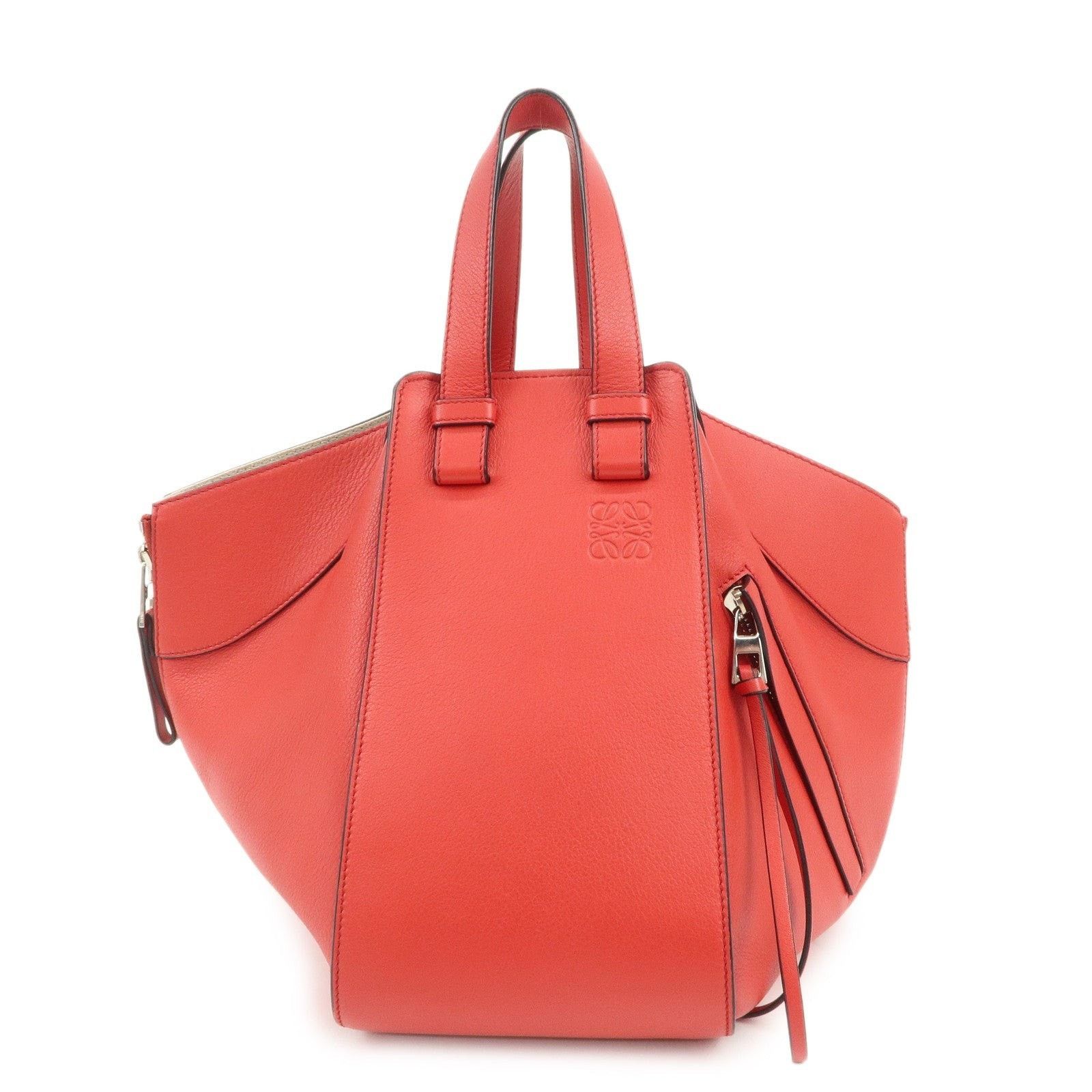 Loewe Loewe Anagram Hammock Small Calfskin Shoulder Bag Red Size ONE SIZE - 1 Thumbnail