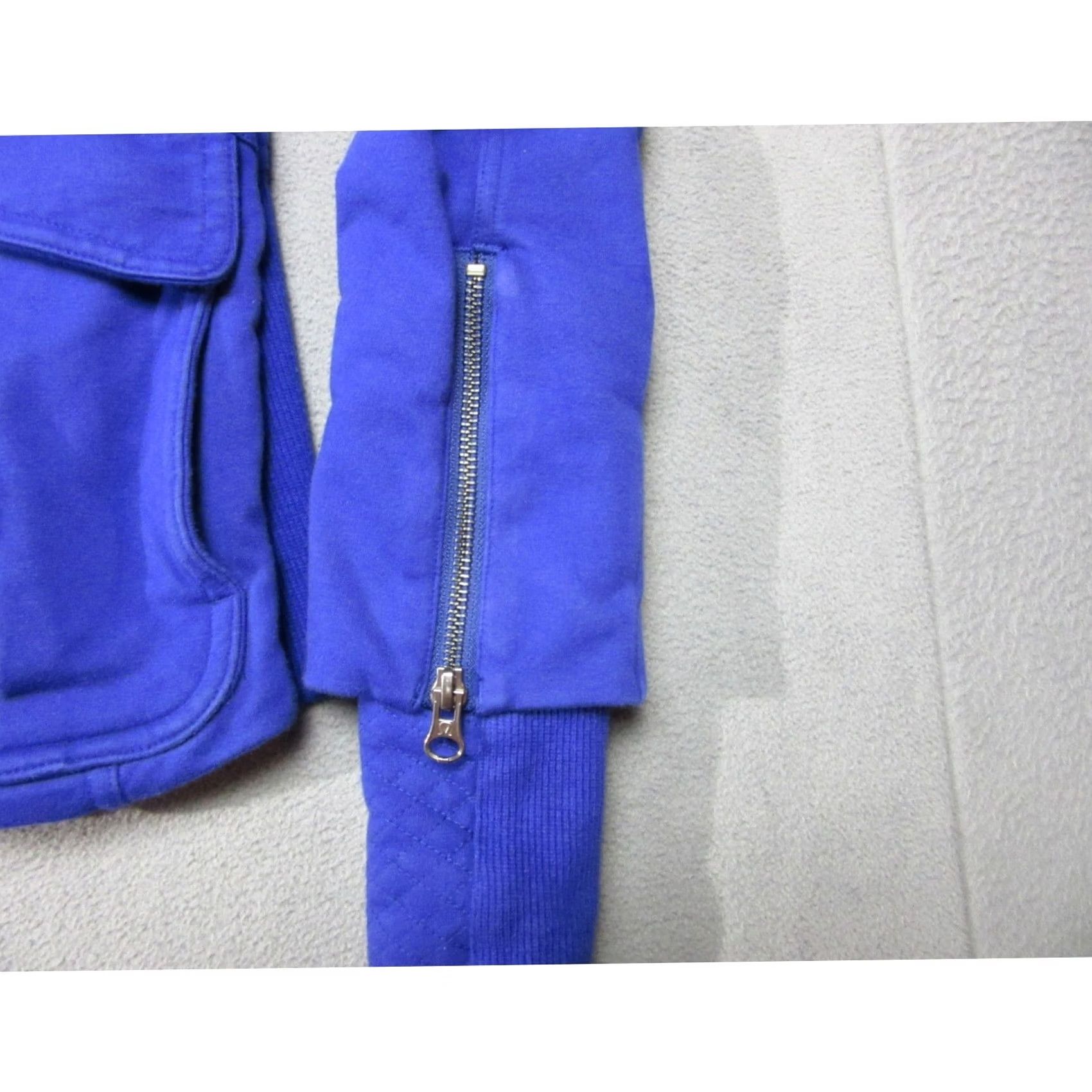 Lululemon Lululemon Jacket Womens Blue 4 Full Zip Quilted Thumbholes Its Happening Size S / US 4 / IT 40 - 2 Thumbnail