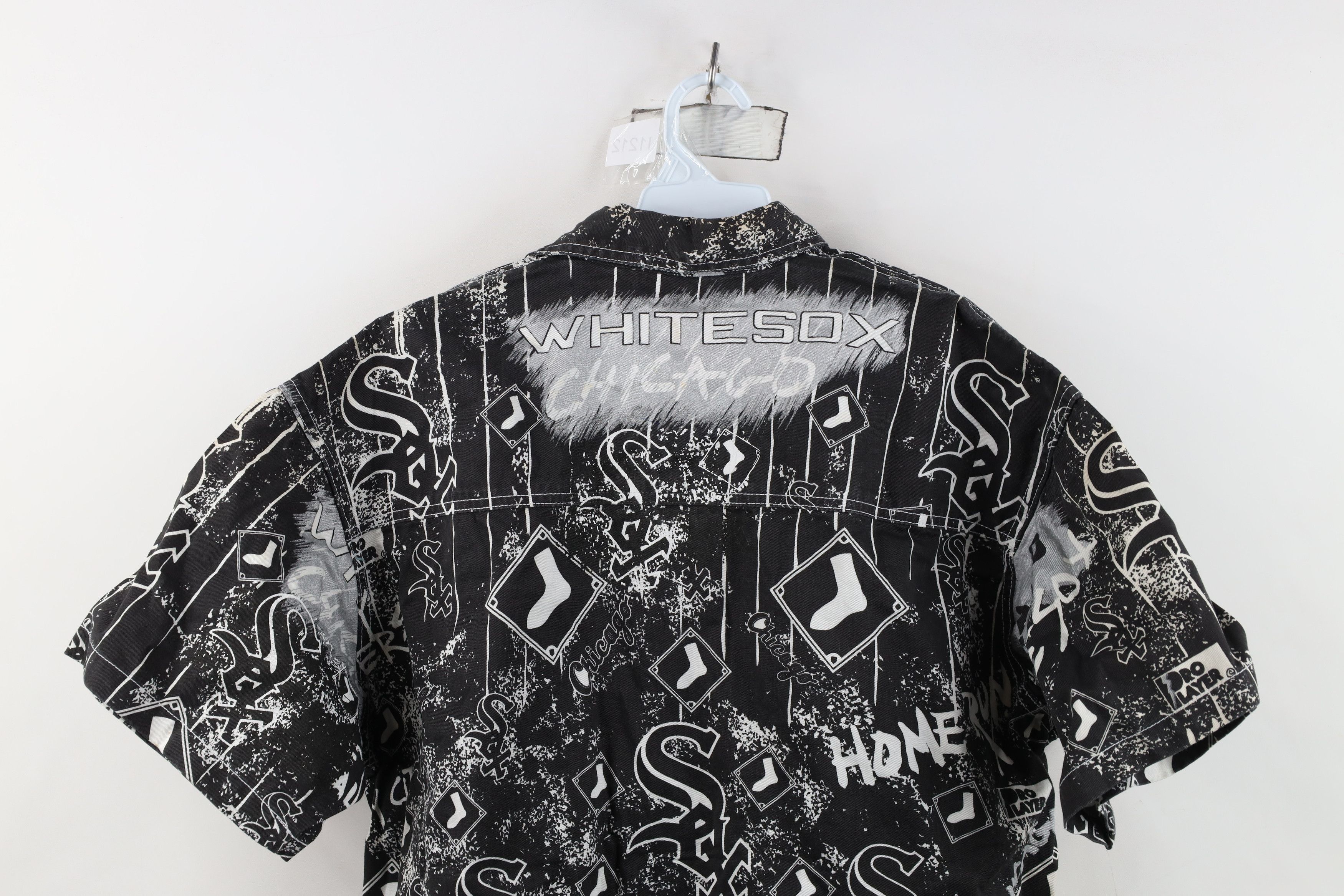 Vintage Vintage 90s Print Chicago White Sox Baseball Button Shirt Size US M / EU 48-50 / 2 - 13 Thumbnail