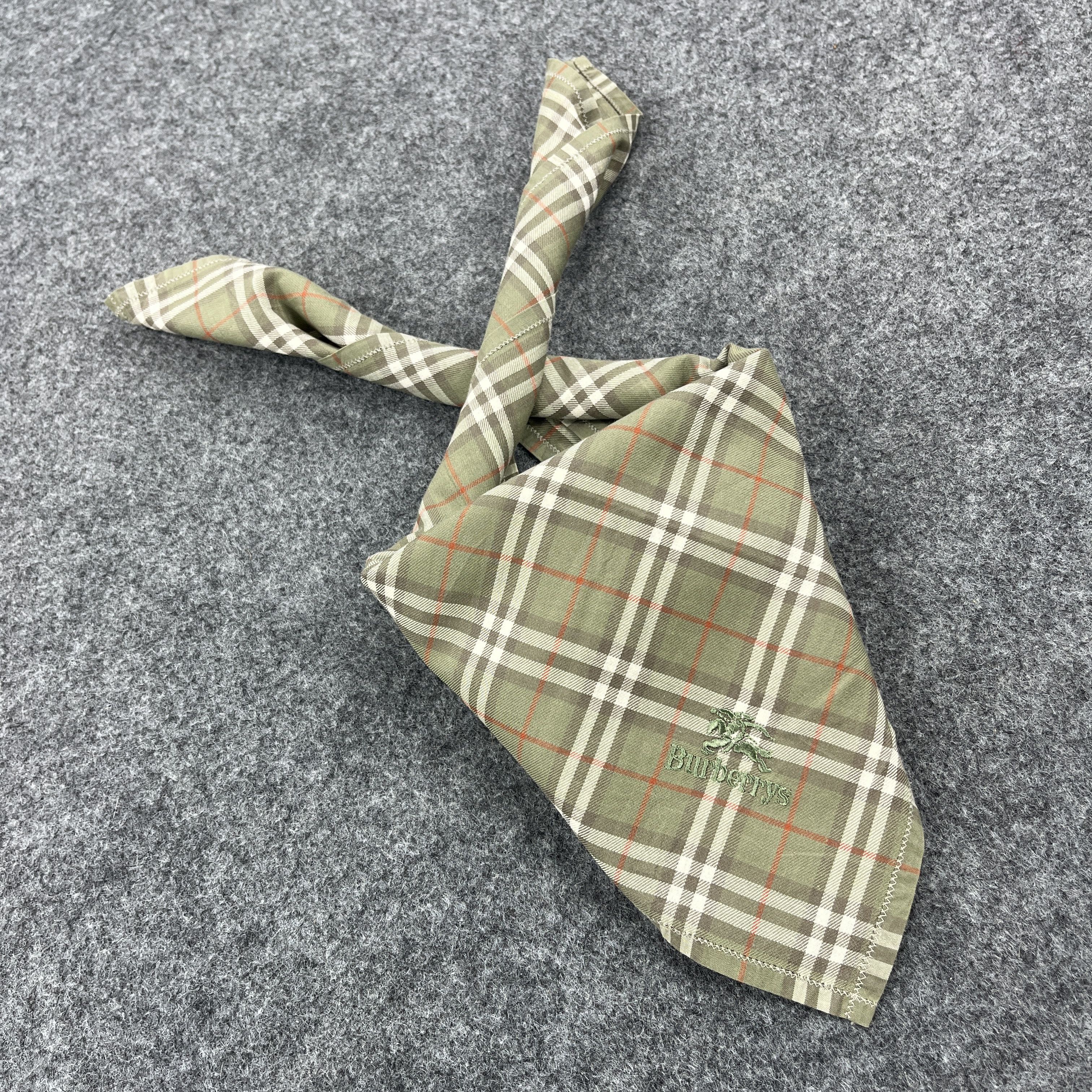 Burberry Burberry Handkerchief / Bandana / Neckerchief B959 Size ONE SIZE - 7 Thumbnail