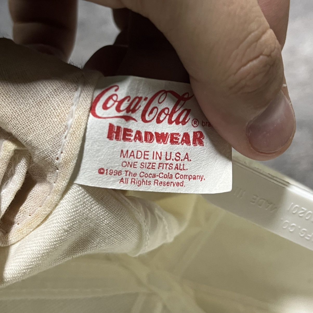 Coca Cola VINTAGE 90s COCA COLA RACING POLAR BEAR SNAPBACK HAT Size ONE SIZE - 7 Thumbnail