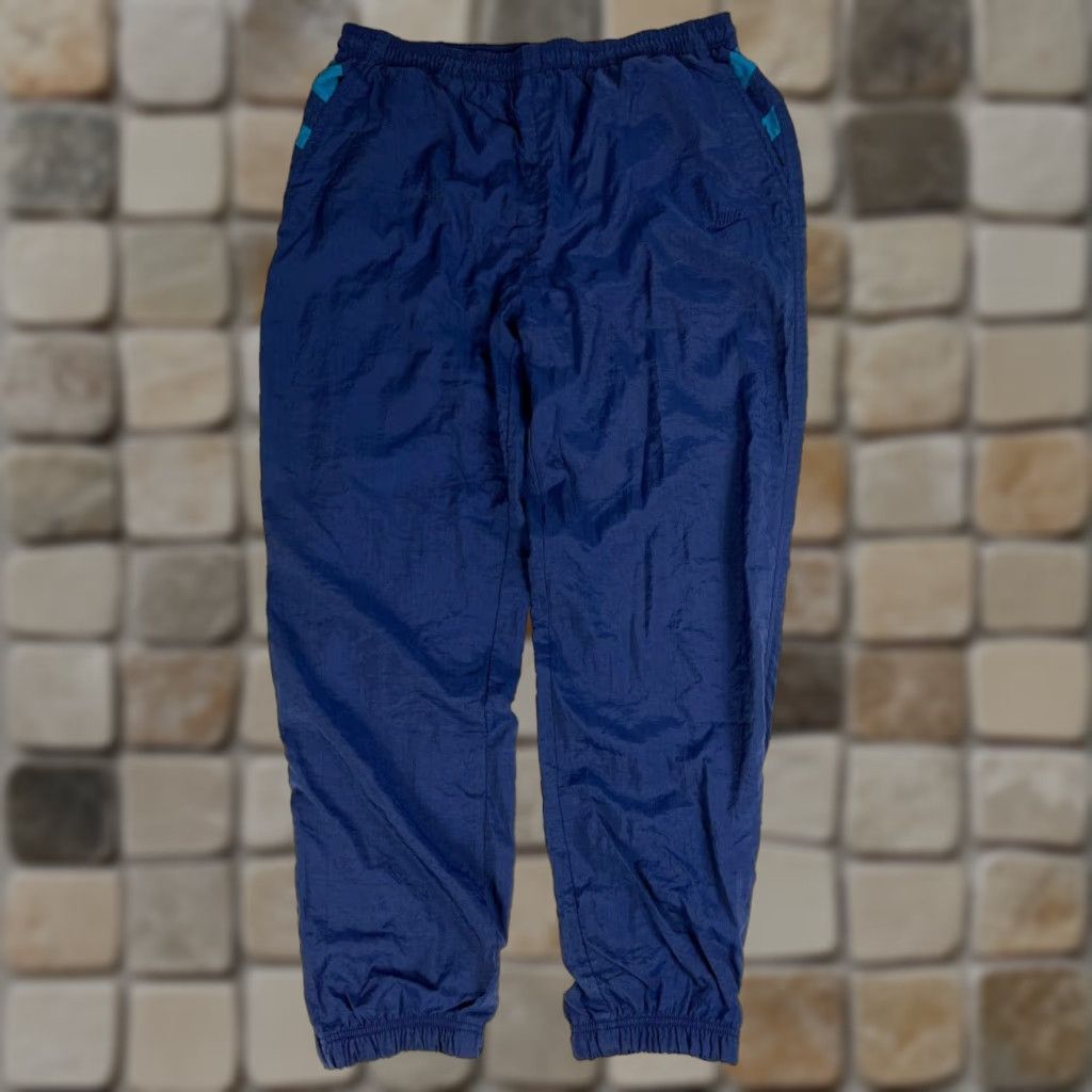 Nike Nike Men's Vintage Nylon Track Pants Lined Navy Blue 90s Sz L Athletic Pockets Size US 33 - 1 Thumbnail