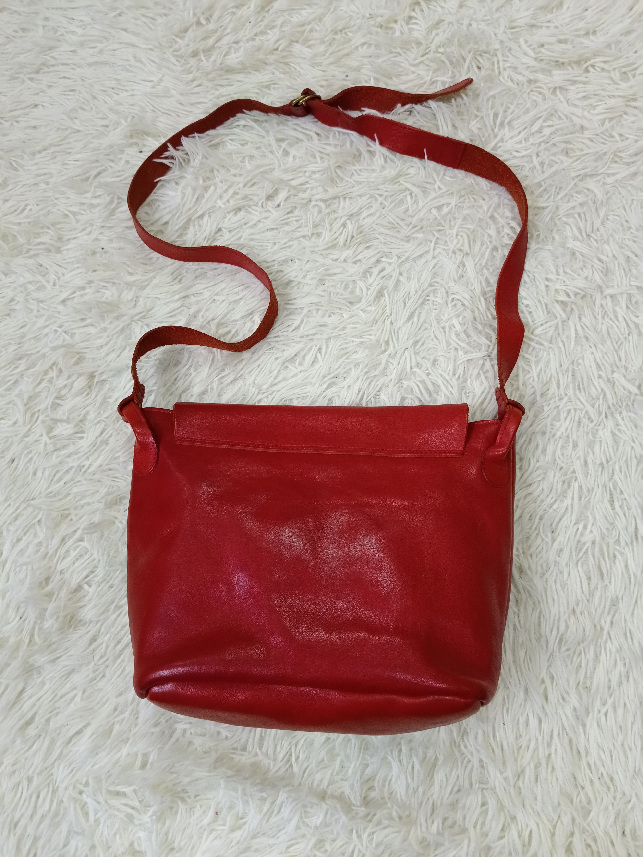 Leather PATINA LEATHER TIDEWAY CRUMPLE SERIES SLING/CROSSBODY Size ONE SIZE - 2 Thumbnail