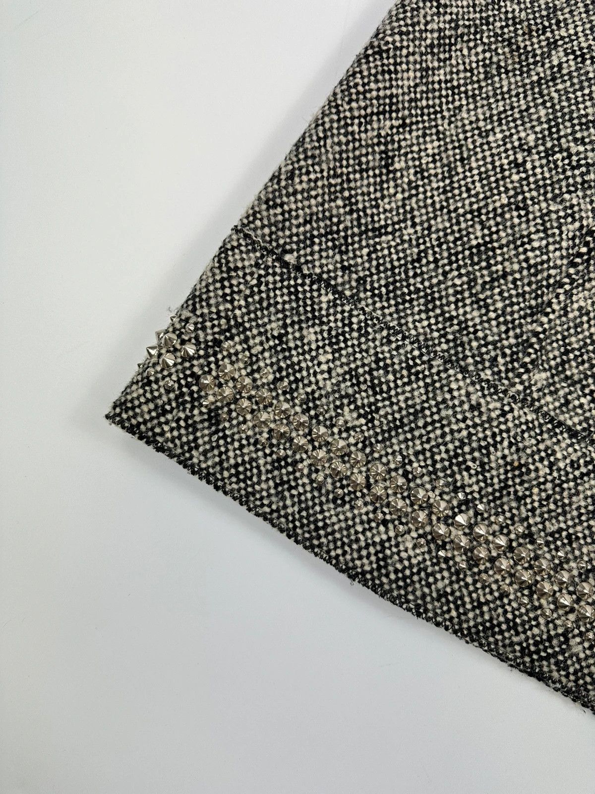 Miu Miu Miu Miu 00’s Grey Tweed Wool Skirt Strass Spike Nail Size 34" / US 12 / IT 48 - 5 Thumbnail