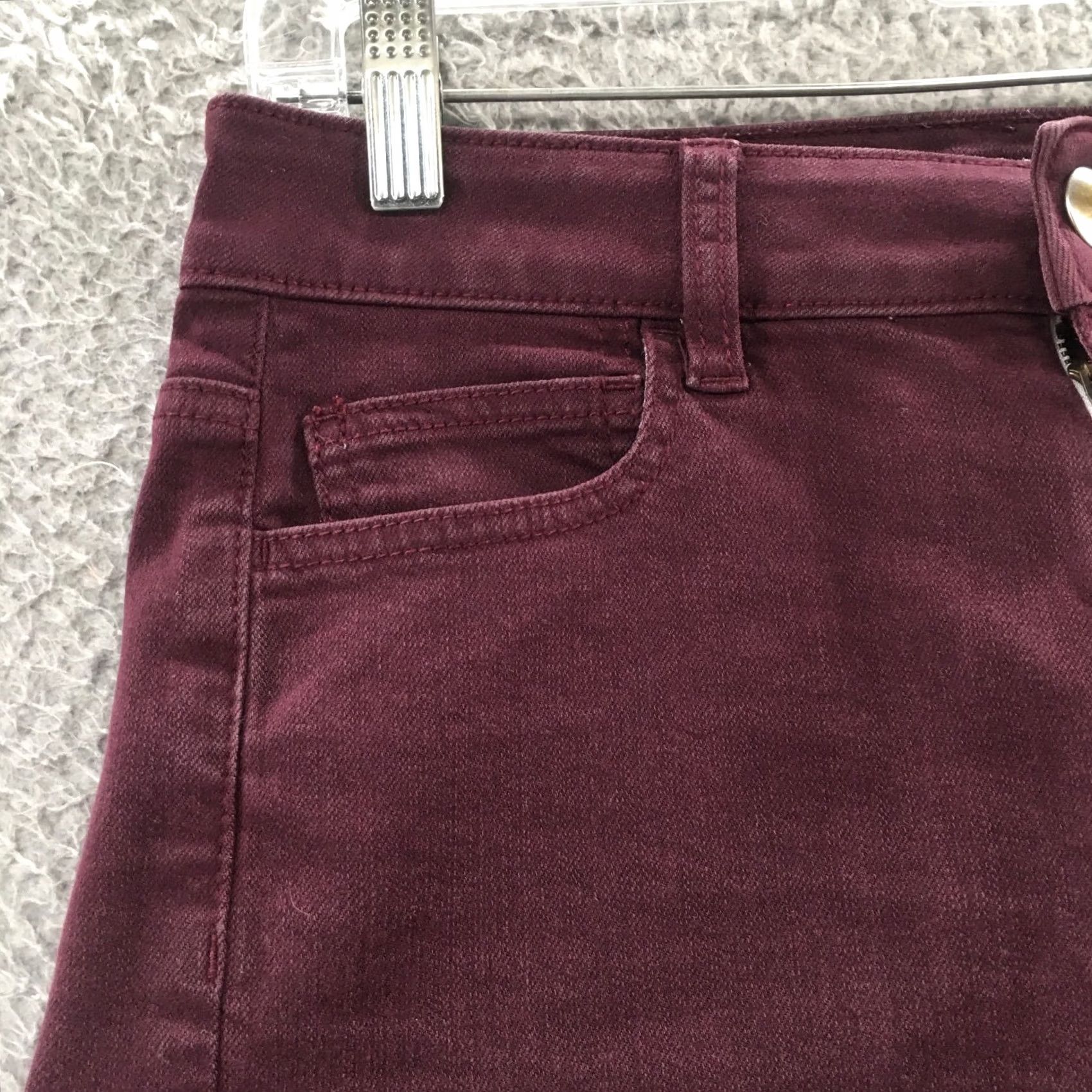 American Eagle Outfitters American Eagle Outfitters Womens 4 Burgundy Zip Cut-Off Shorts Denim Stretch 29x4 Vintage No Jeans Summer Casual Beach Size 27" / US 4 / IT 40 - 4 Thumbnail