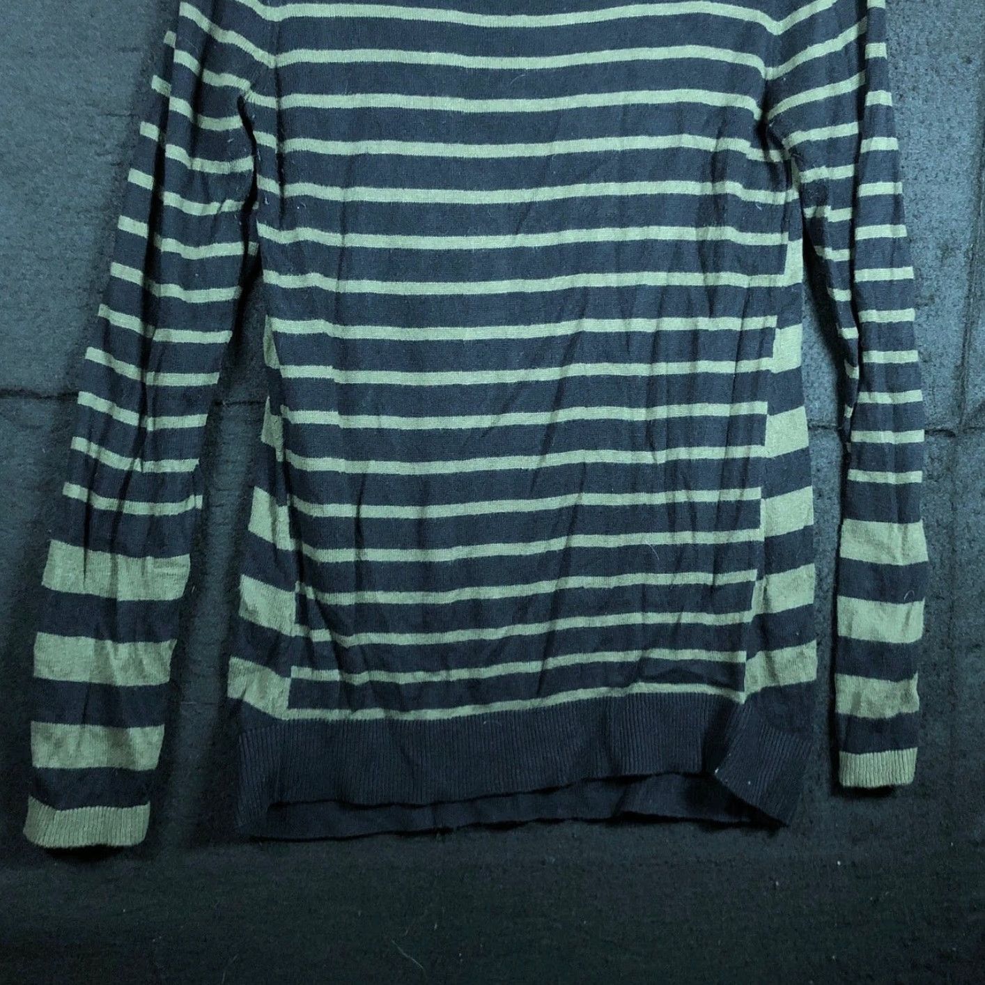 Express Express Sweater Green Striped Long Sleeve Cozy Stretch Medium Womens Size M / US 6-8 / IT 42-44 - 3 Thumbnail