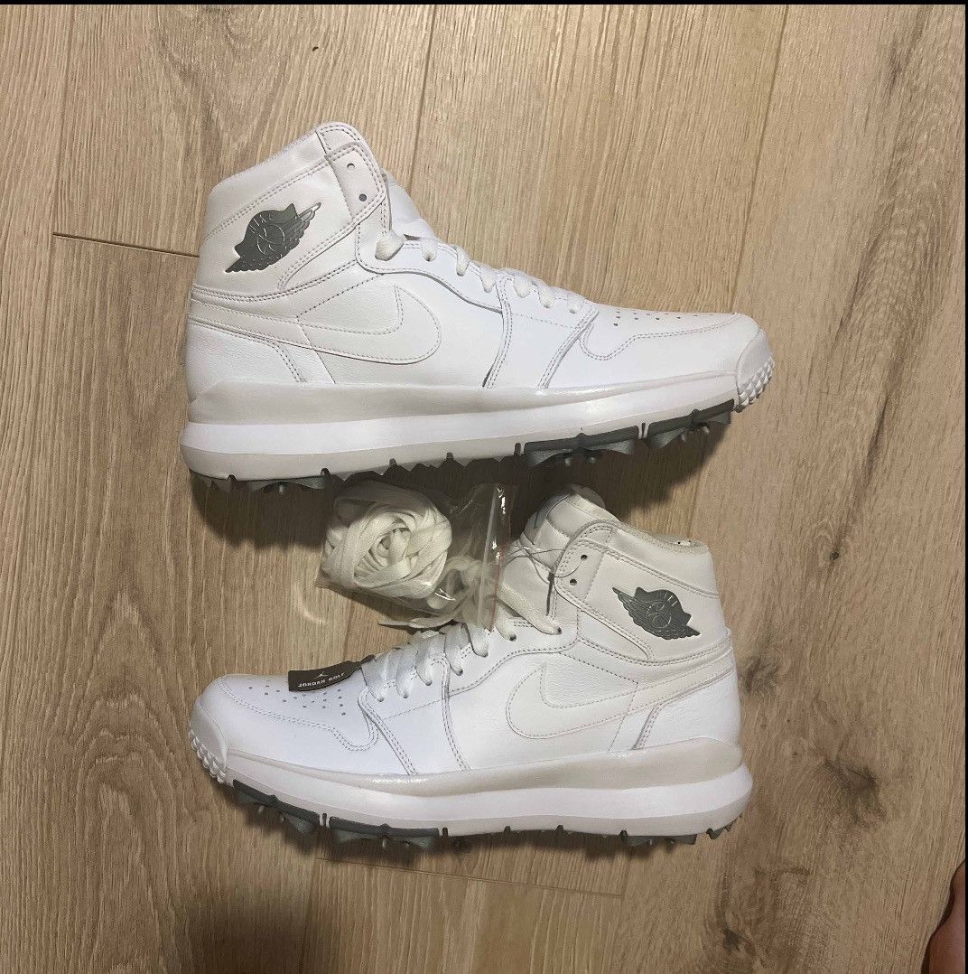 Jordan Brand Air Jordan 1 Golf ‘White Metallic’ Size US 11 / EU 44 - 2 Thumbnail
