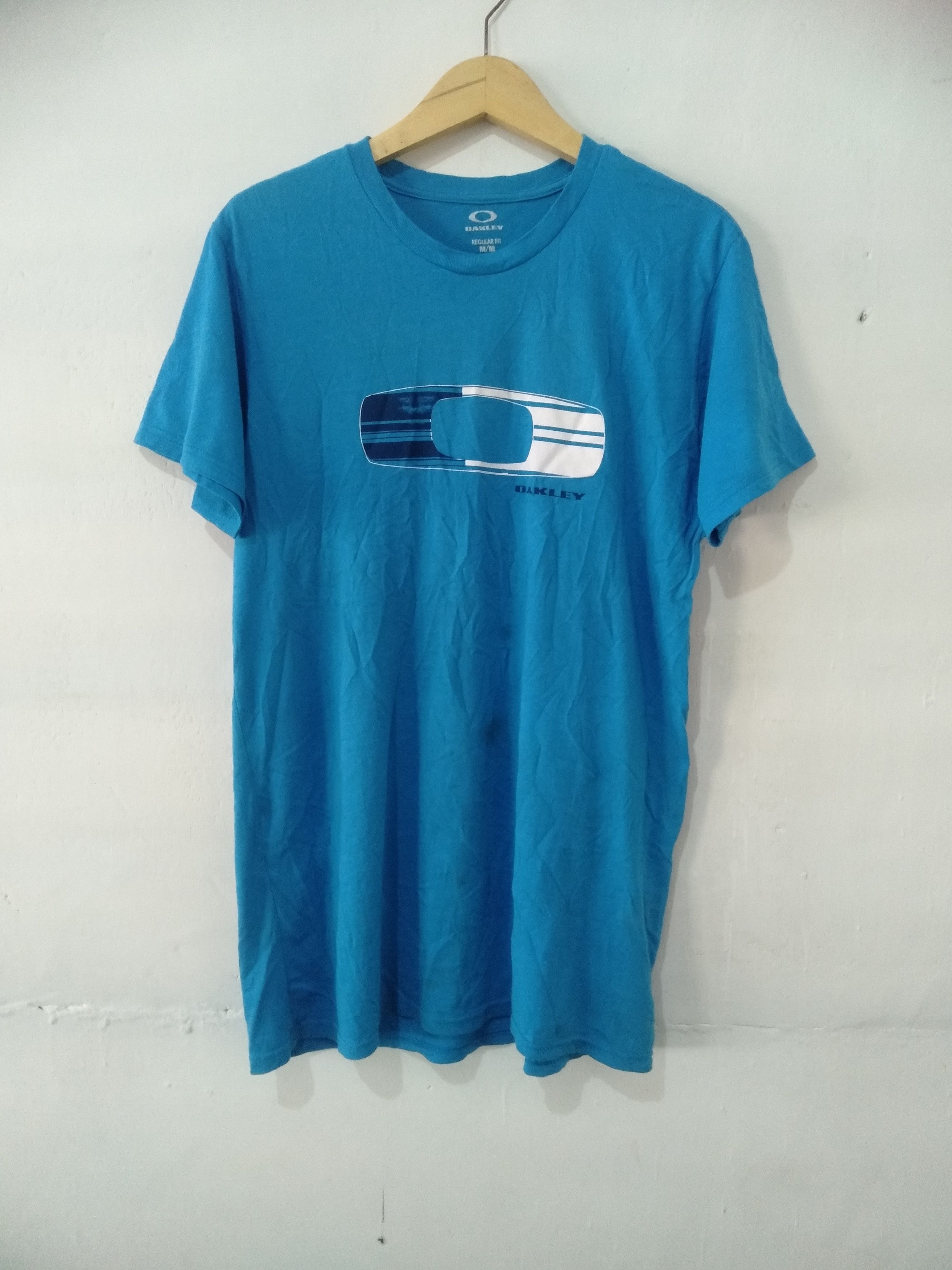 Vintage Vintage 00’s Oakley T-shirt Big Logo Size US L / EU 52-54 / 3 - 1 Thumbnail
