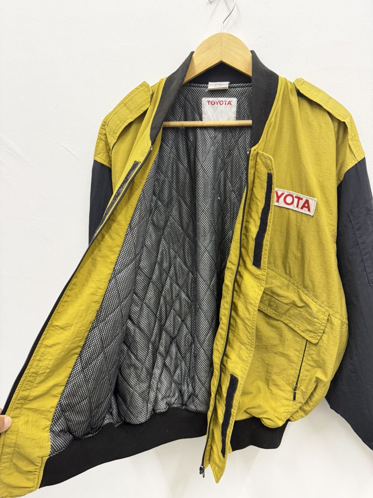 Vintage Vintage Toyota Racing Bomber Jacket Size US L / EU 52-54 / 3 - 13 Thumbnail