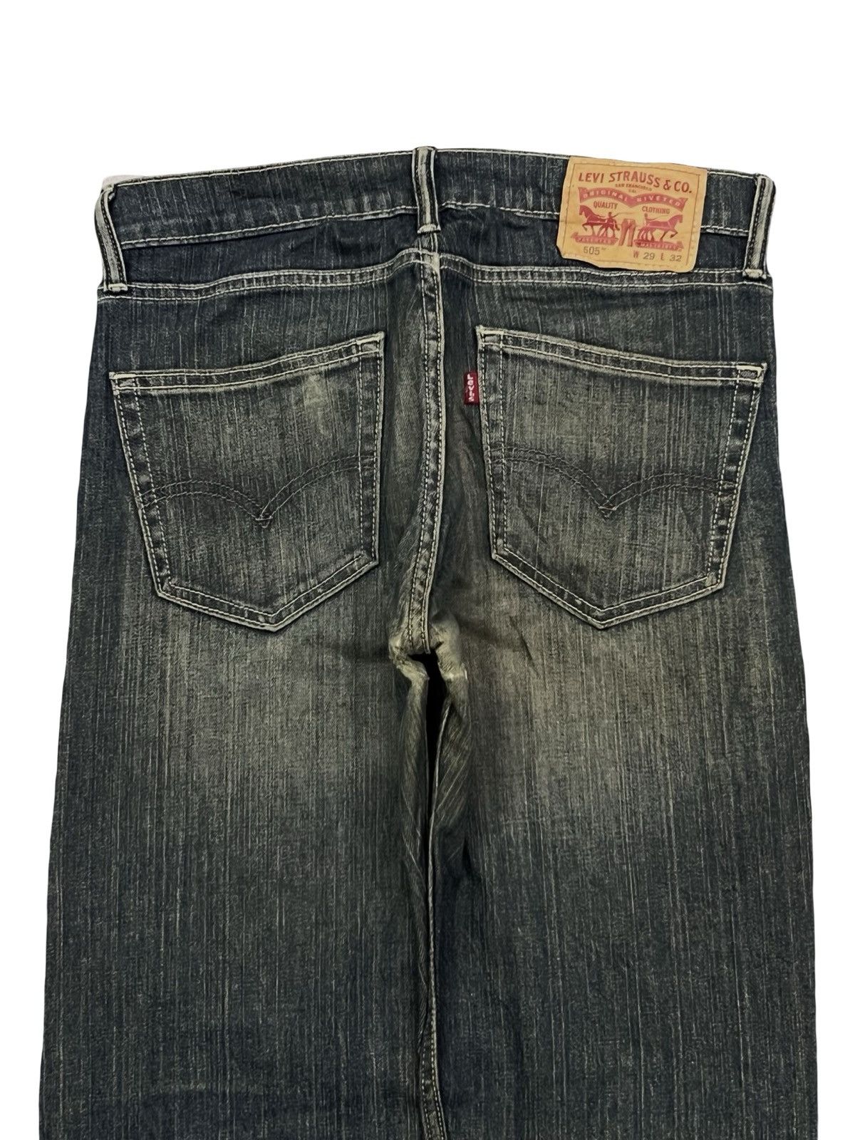 Levi's Vintage Levi’s 505™ | Faded Wash Jeans | W31 Size US 31 - 5 Thumbnail