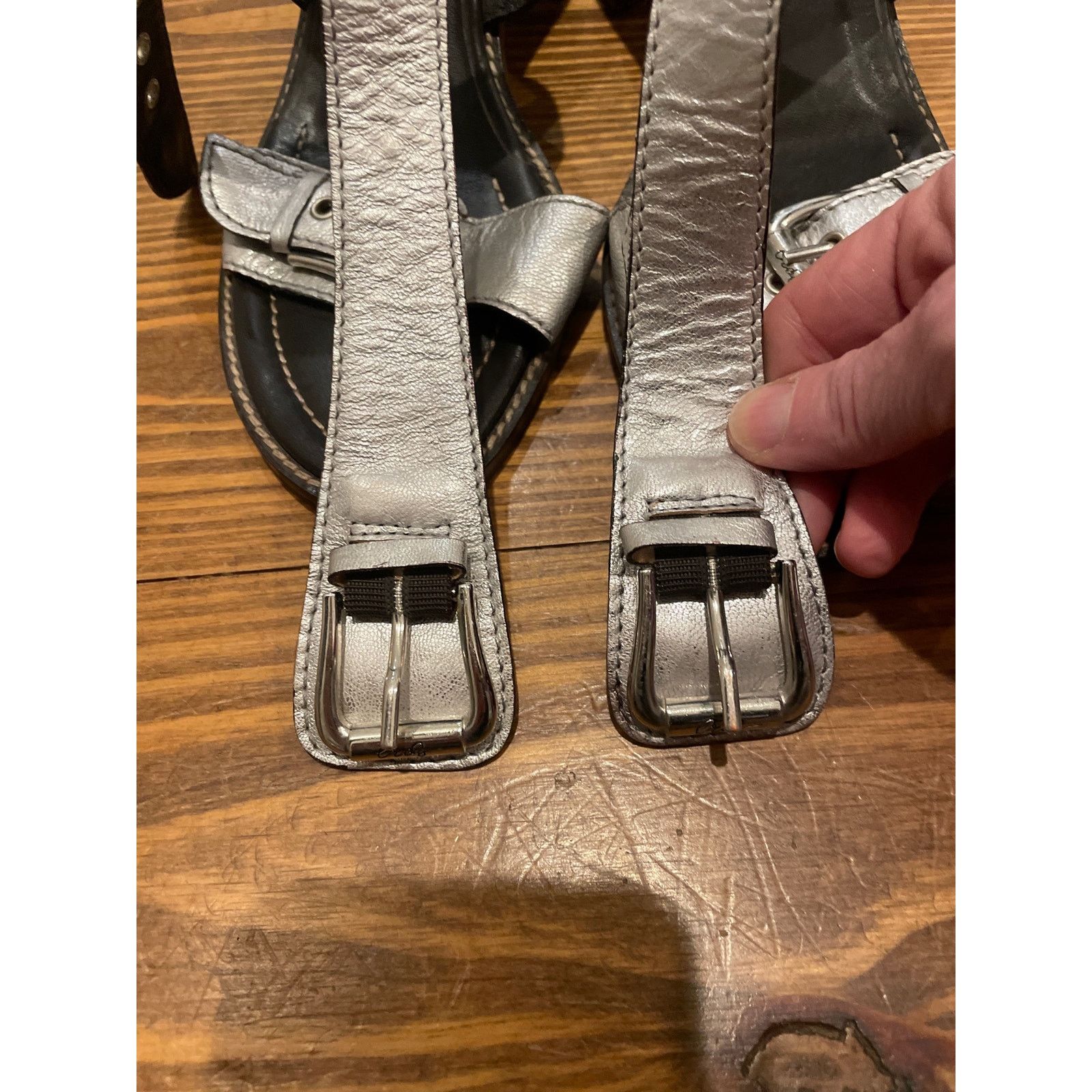 Donald Pliner Vtg Donald J Pliner Metallic Silver Cerel Block Heels,sz 7.5 Size US 7.5 / IT 37.5 - 5 Thumbnail