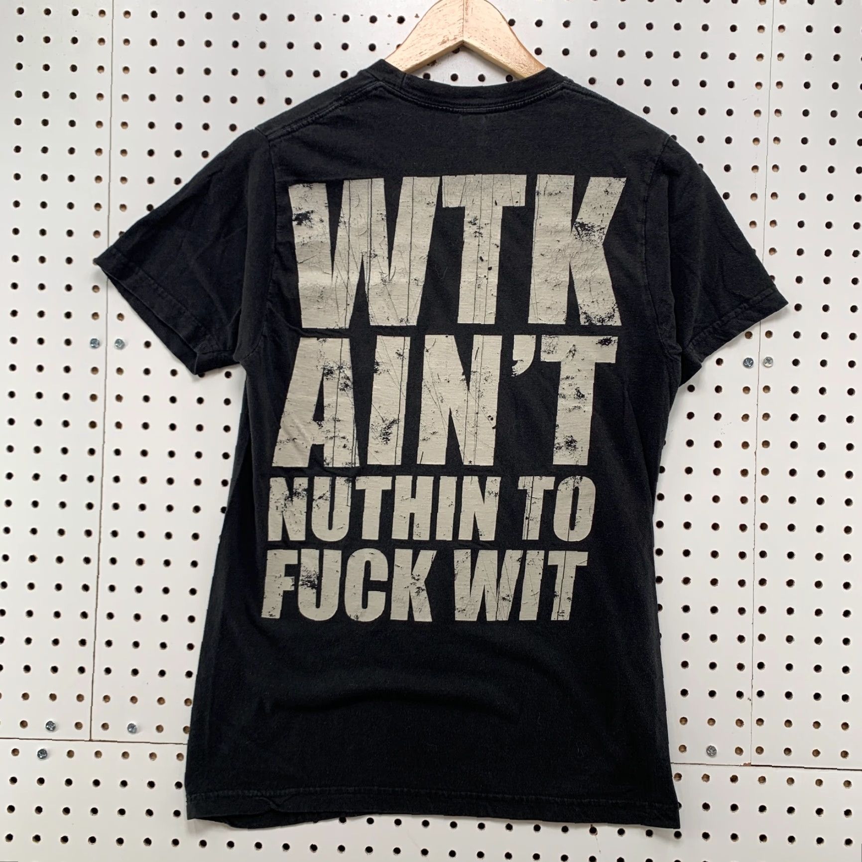 Tultex We The Kings Shirt Mens Small Black Crown Knives Graphic 17x25.5 Size US S / EU 44-46 / 1 - 2 Thumbnail