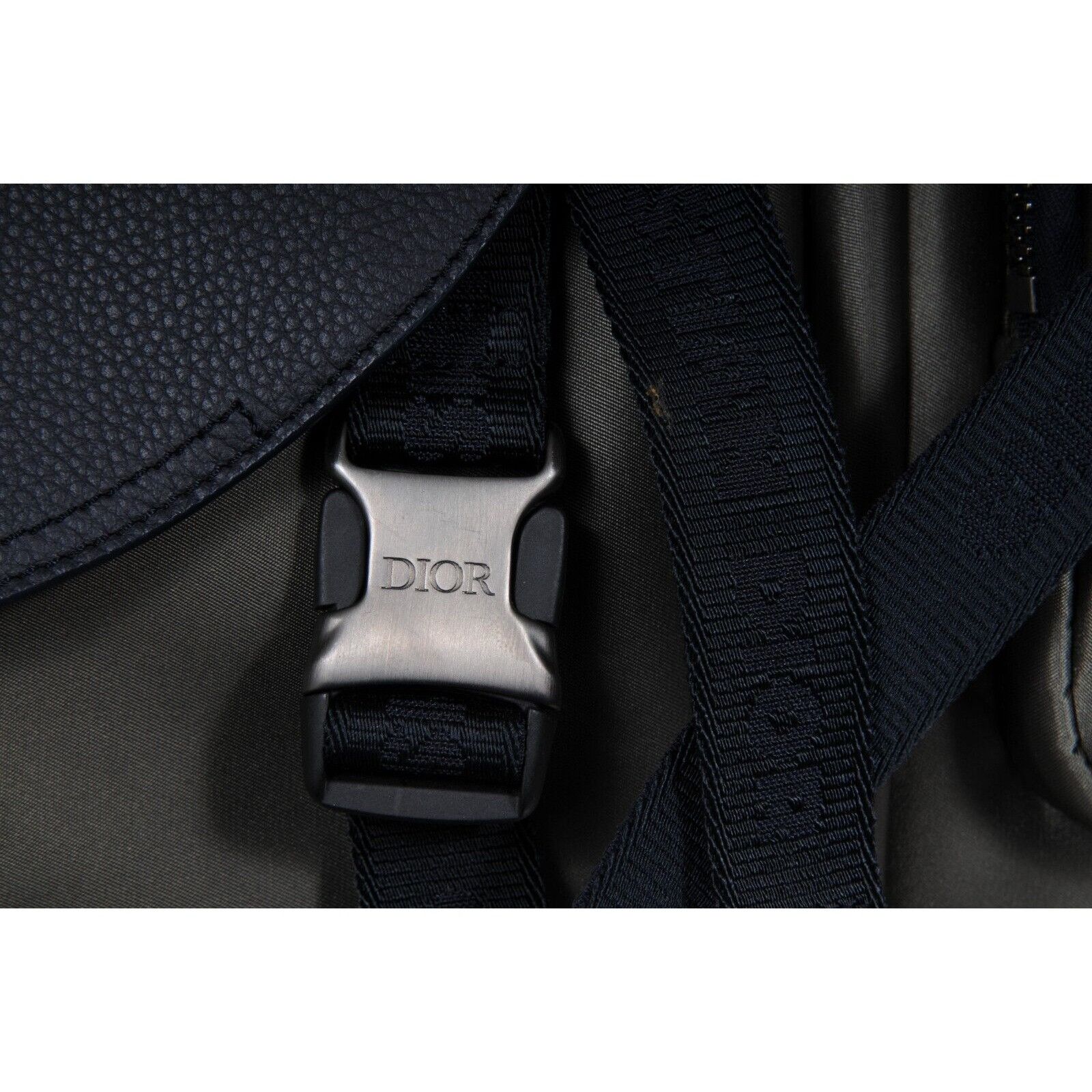 Dior × Sacai Saddle Messenger Bag Olive Green Navy Blue Leather Size ONE SIZE - 7 Thumbnail