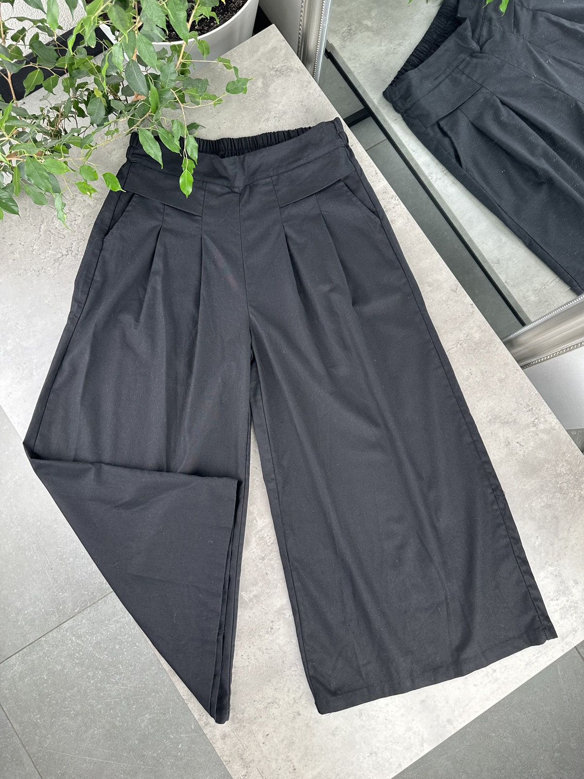 image of Avant Garde x Vintage Wide Parachute Pants Yohji Style in Black, Men's (Size 30)