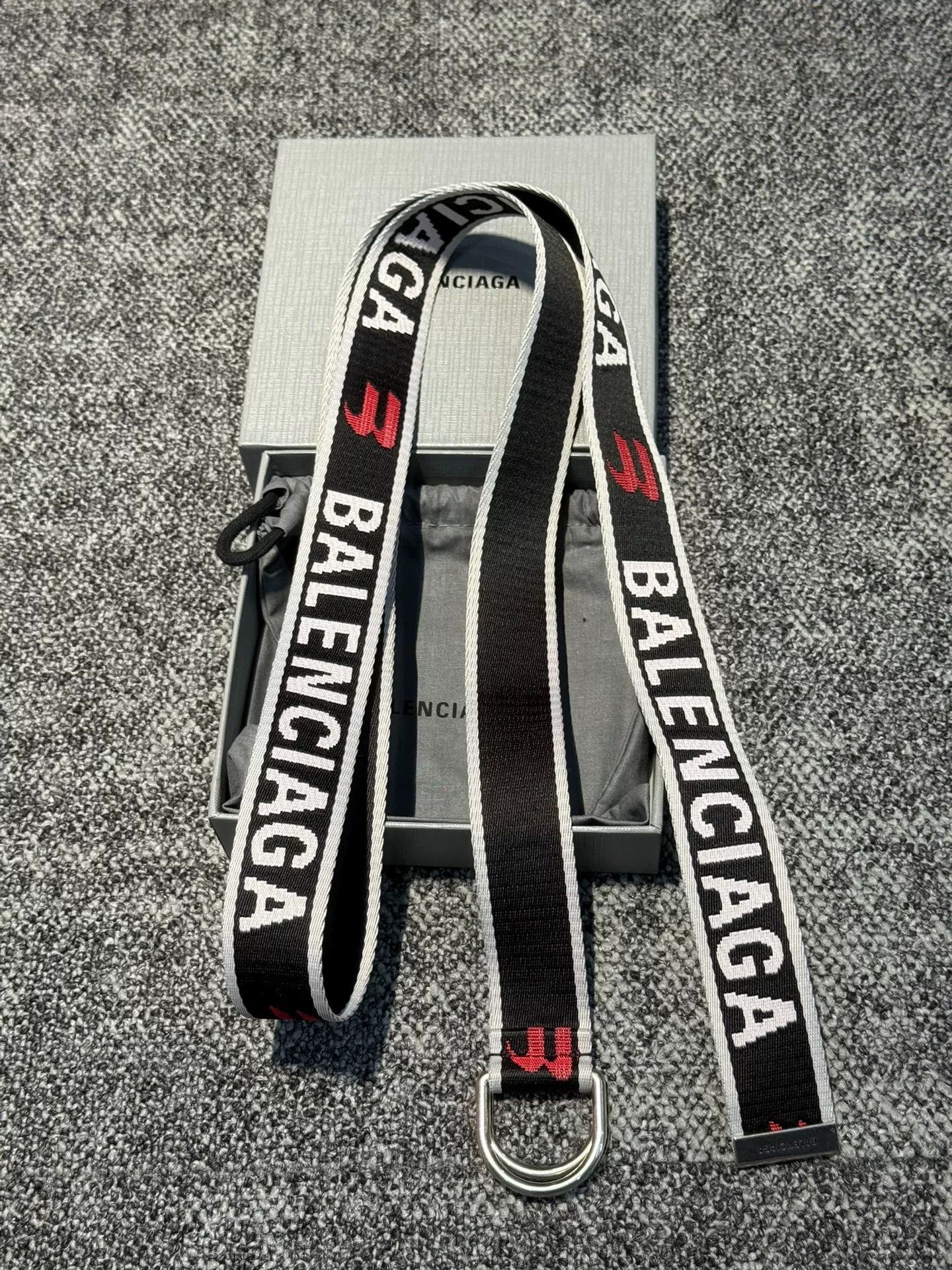 Balenciaga Balenciaga Belt Black White Red Logo Size ONE SIZE - 1 Thumbnail