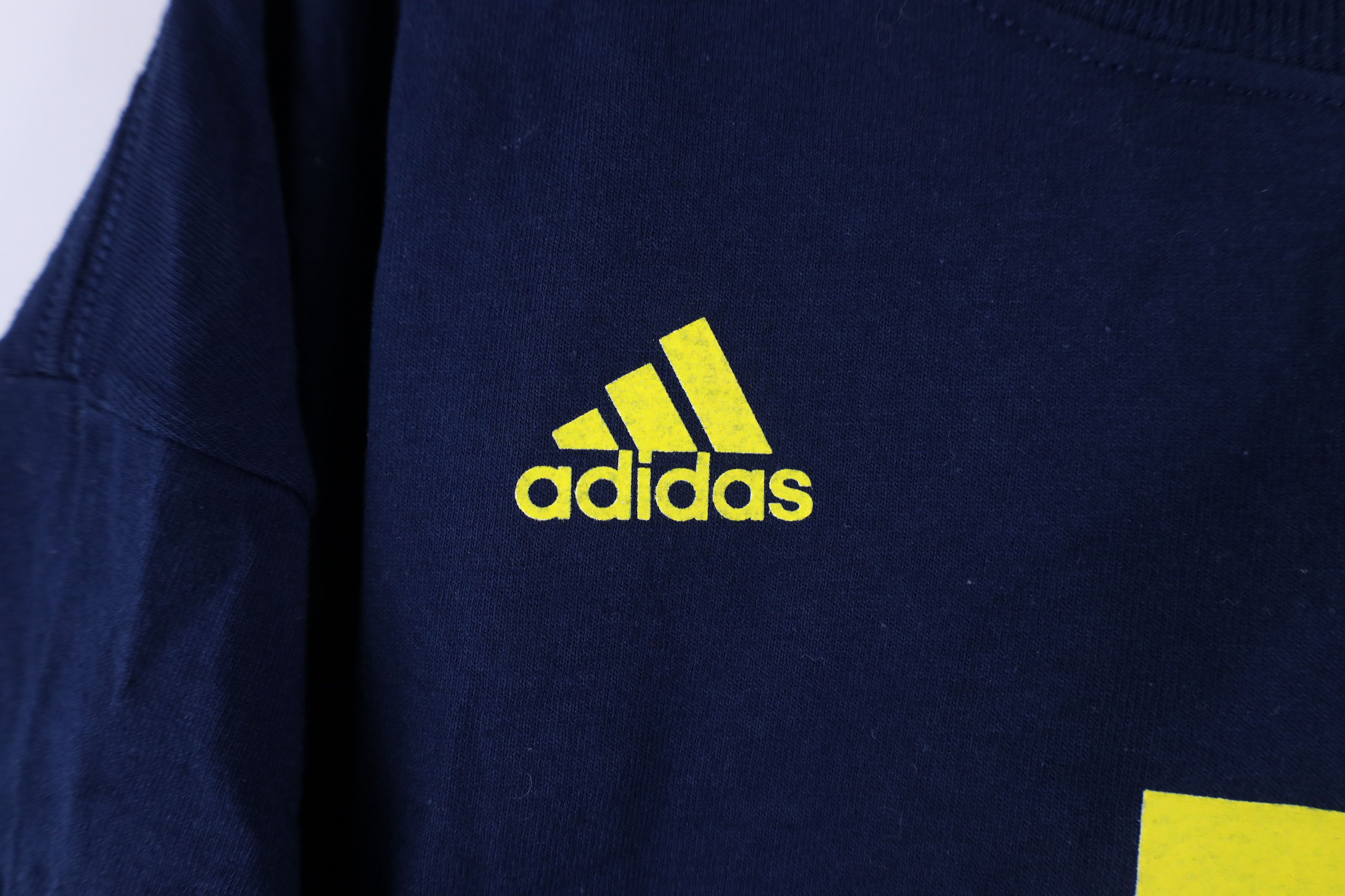 Adidas × Vintage Vintage Adidas University of Michigan Football T-Shirt #5 Size US XXL / EU 58 / 5 - 4 Thumbnail