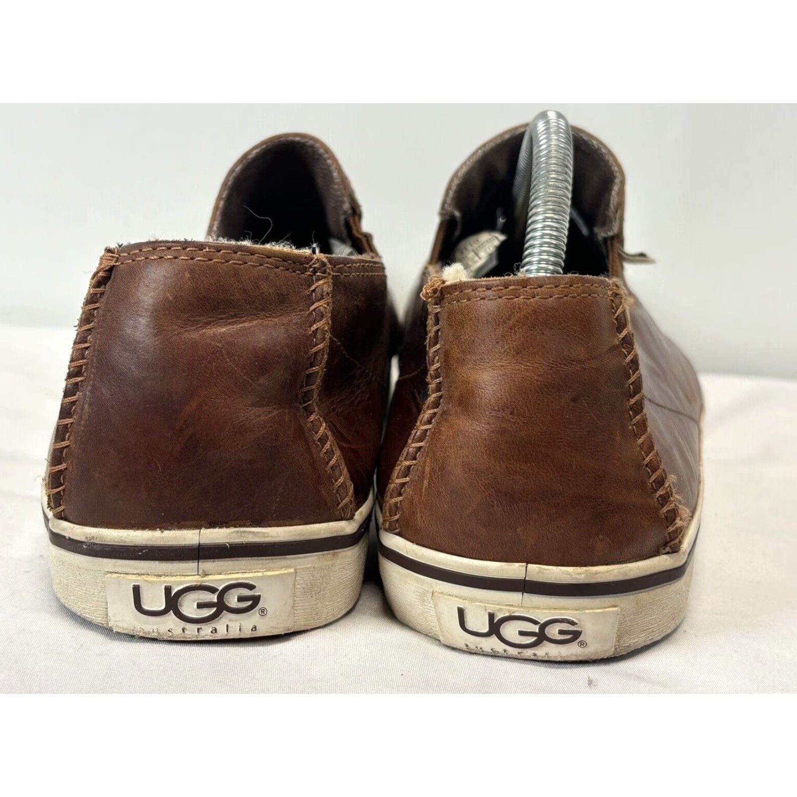 Ugg UGG Australia Vanowen Sneaker Men 9.5 Brown Leather Slip-On Shearling Casual Mens Size US 9.5 / EU 42-43 - 4 Thumbnail