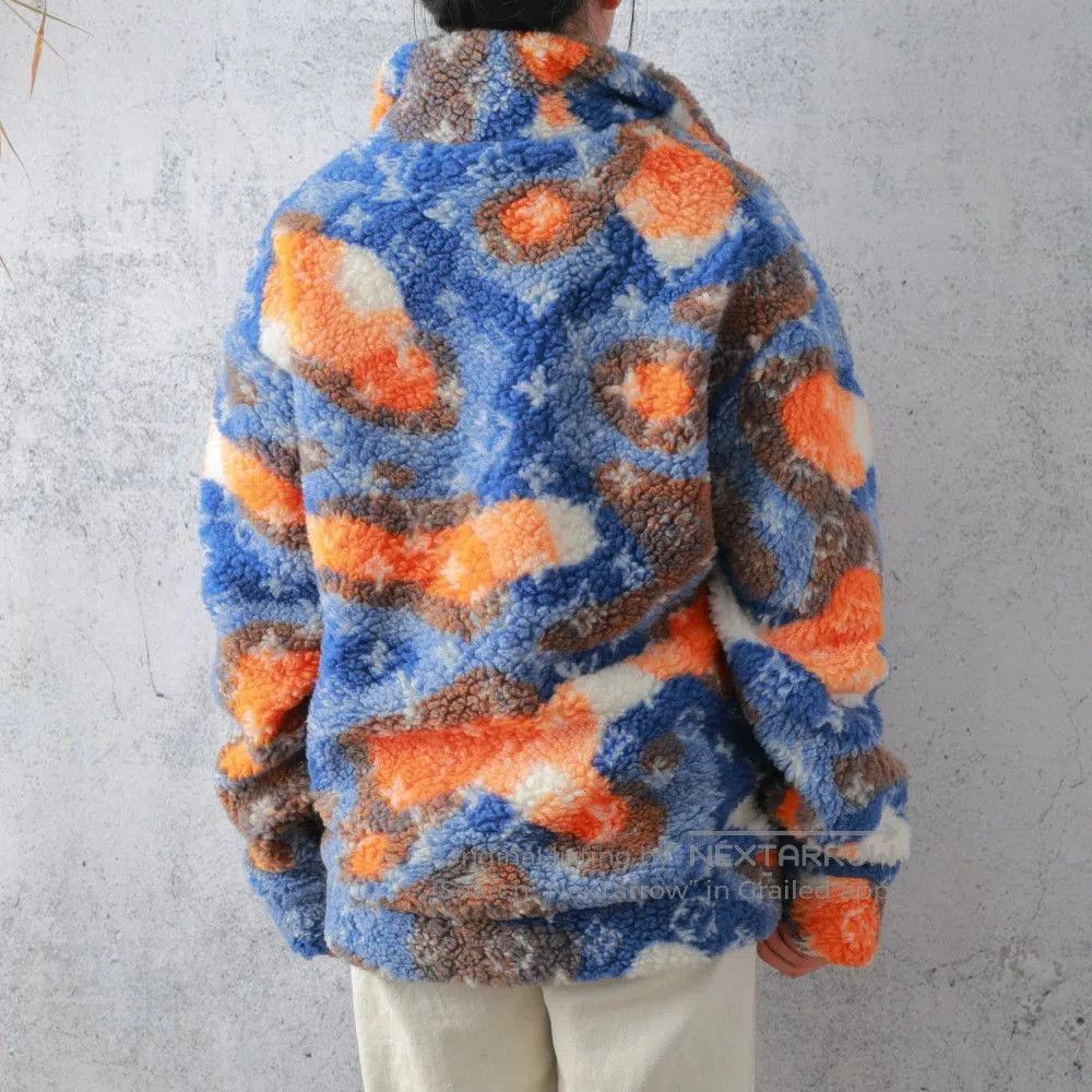 Louis Vuitton Louis Vuitton Multicolor Plush Zip Jacket. Size US L / EU 52-54 / 3 - 3 Thumbnail