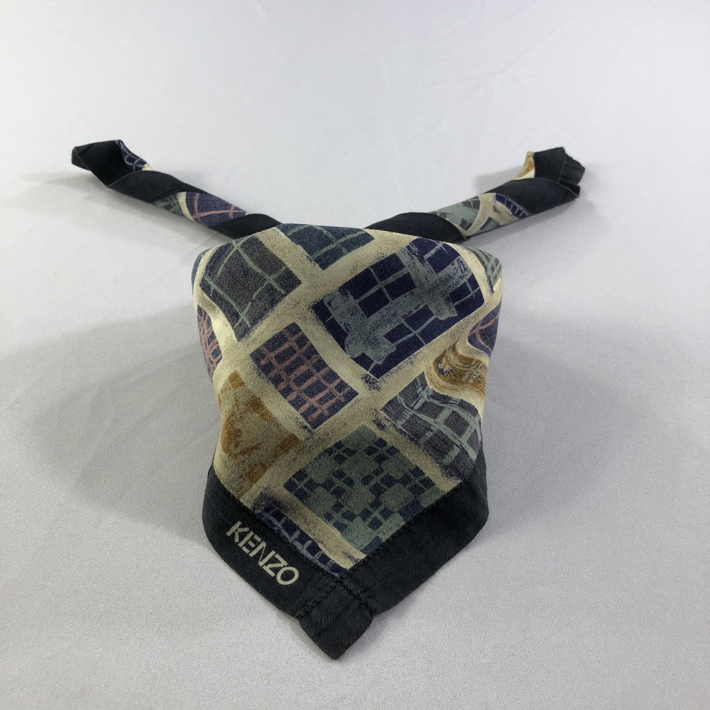 Japanese Brand × Kenzo × Vintage Kenzo Handkerchief Neckerchief Bandana H1663 Size ONE SIZE - 2 Thumbnail