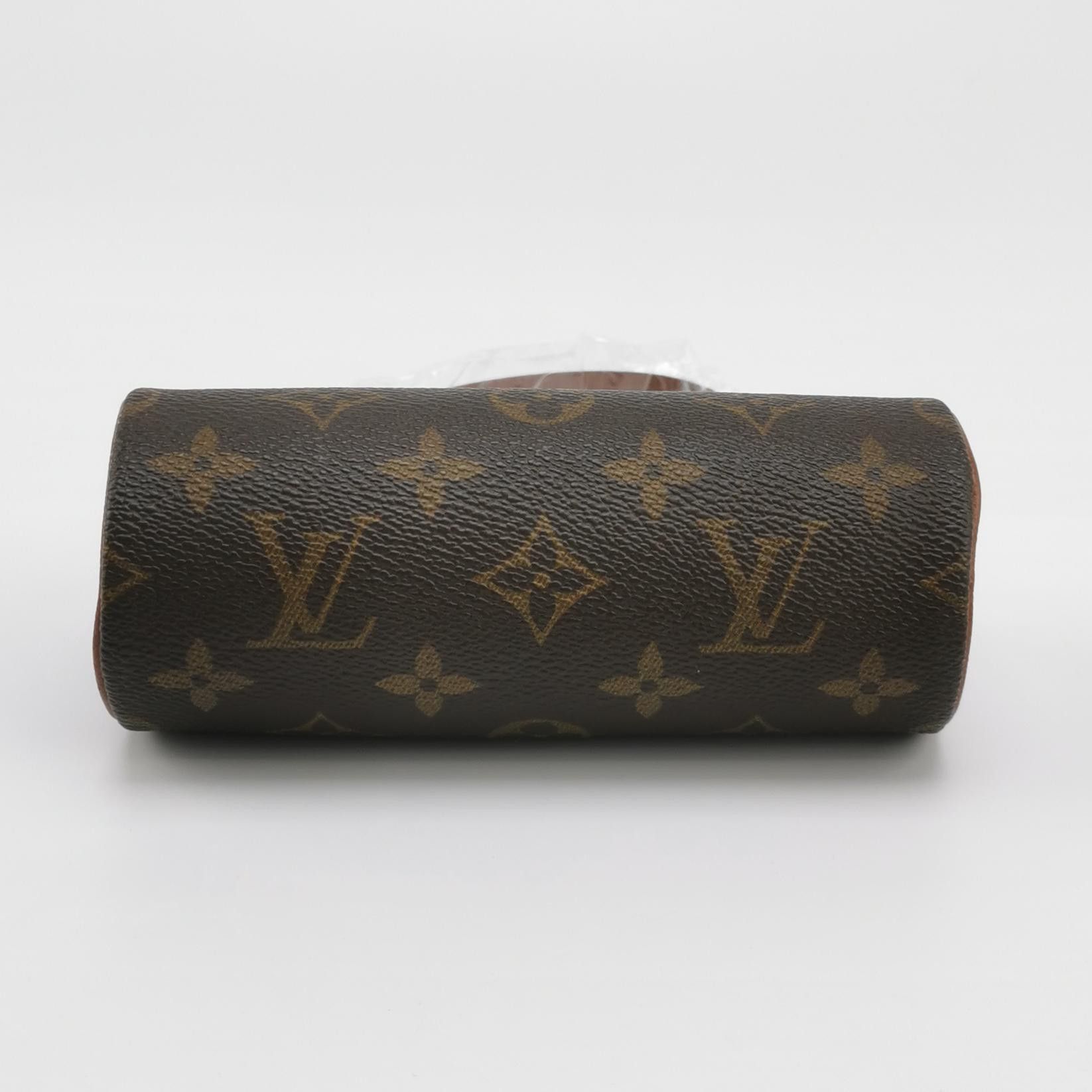 Louis Vuitton Louis Vuitton (LV) Papillon Mini Cowhide Monogram Printed D Size ONE SIZE - 1 Thumbnail