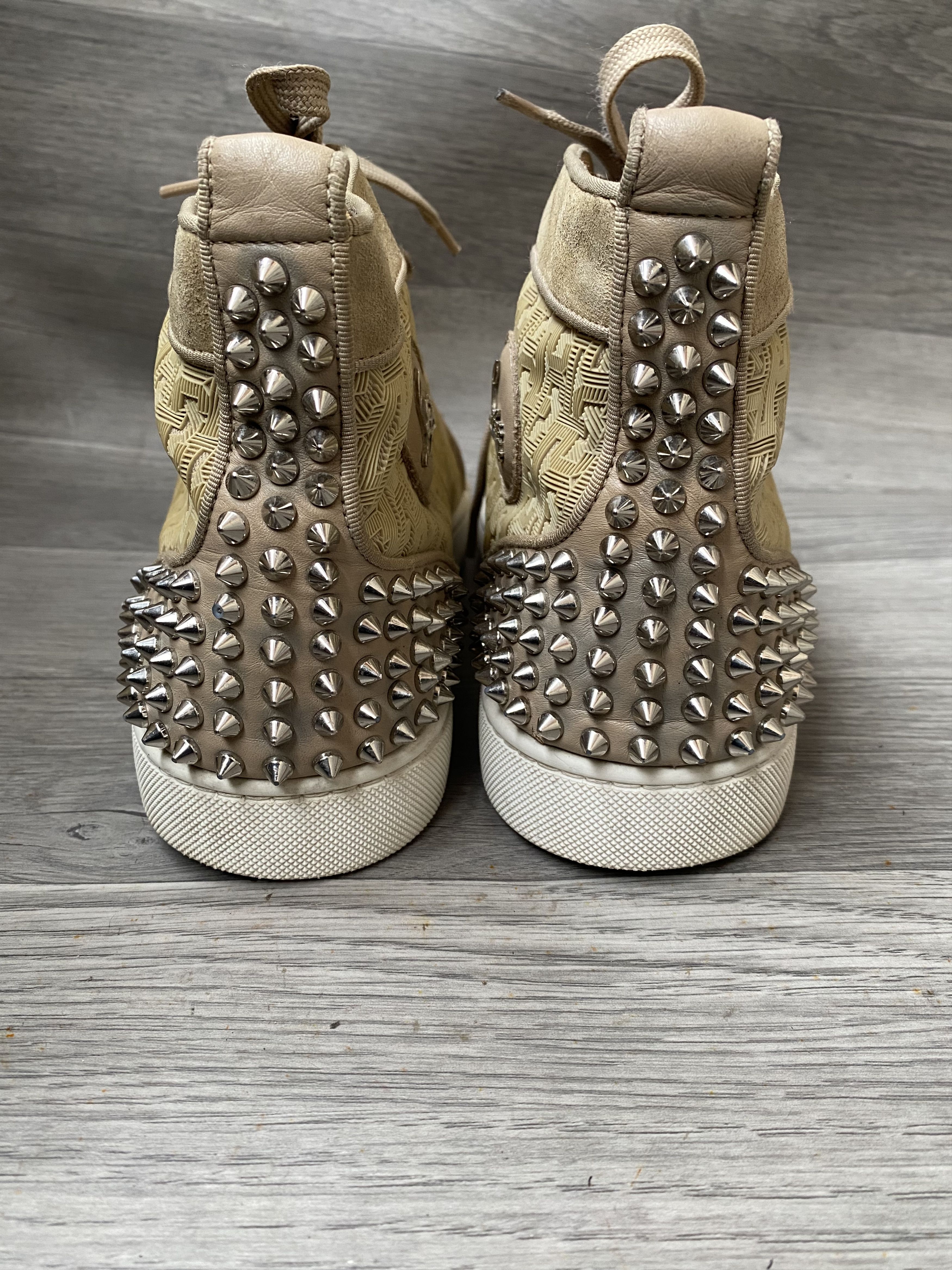 Christian Louboutin Christian loubotin beige hi-top sneakers Size US 11 / EU 44 - 8 Thumbnail