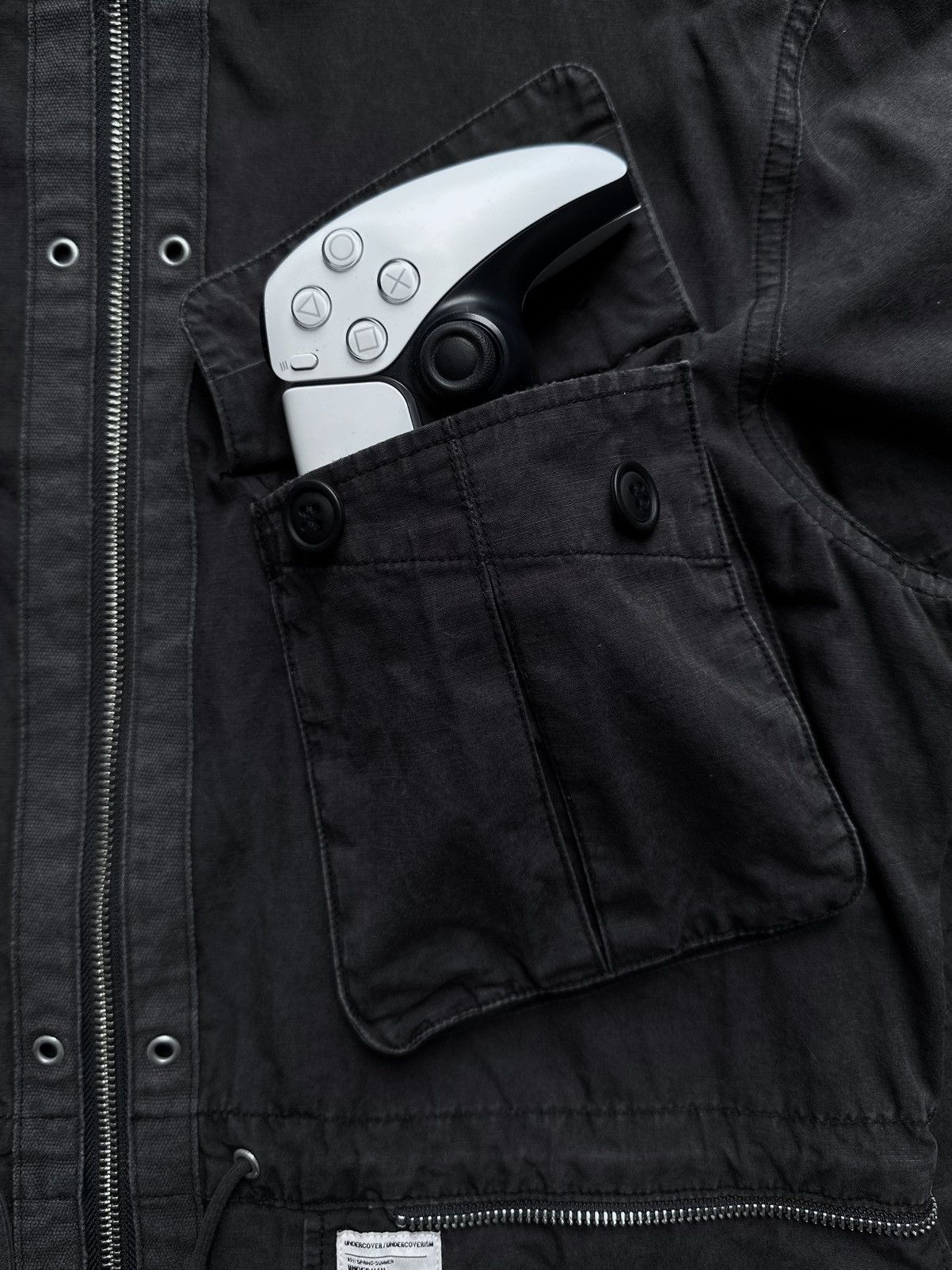 Undercover UNDERCOVER “UNDERMAN” TACTICAL HOODED CARGO JACKET Size US M / EU 48-50 / 2 - 8 Thumbnail