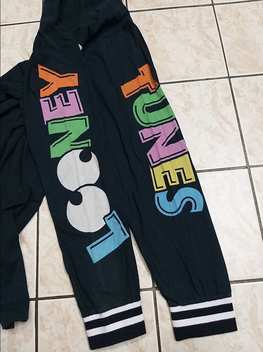 Lazy Oaf LAZY OAF x LOONEY TUNES TAZZ LONGSLEEVE T SHIRT Size US L / EU 52-54 / 3 - 4 Thumbnail