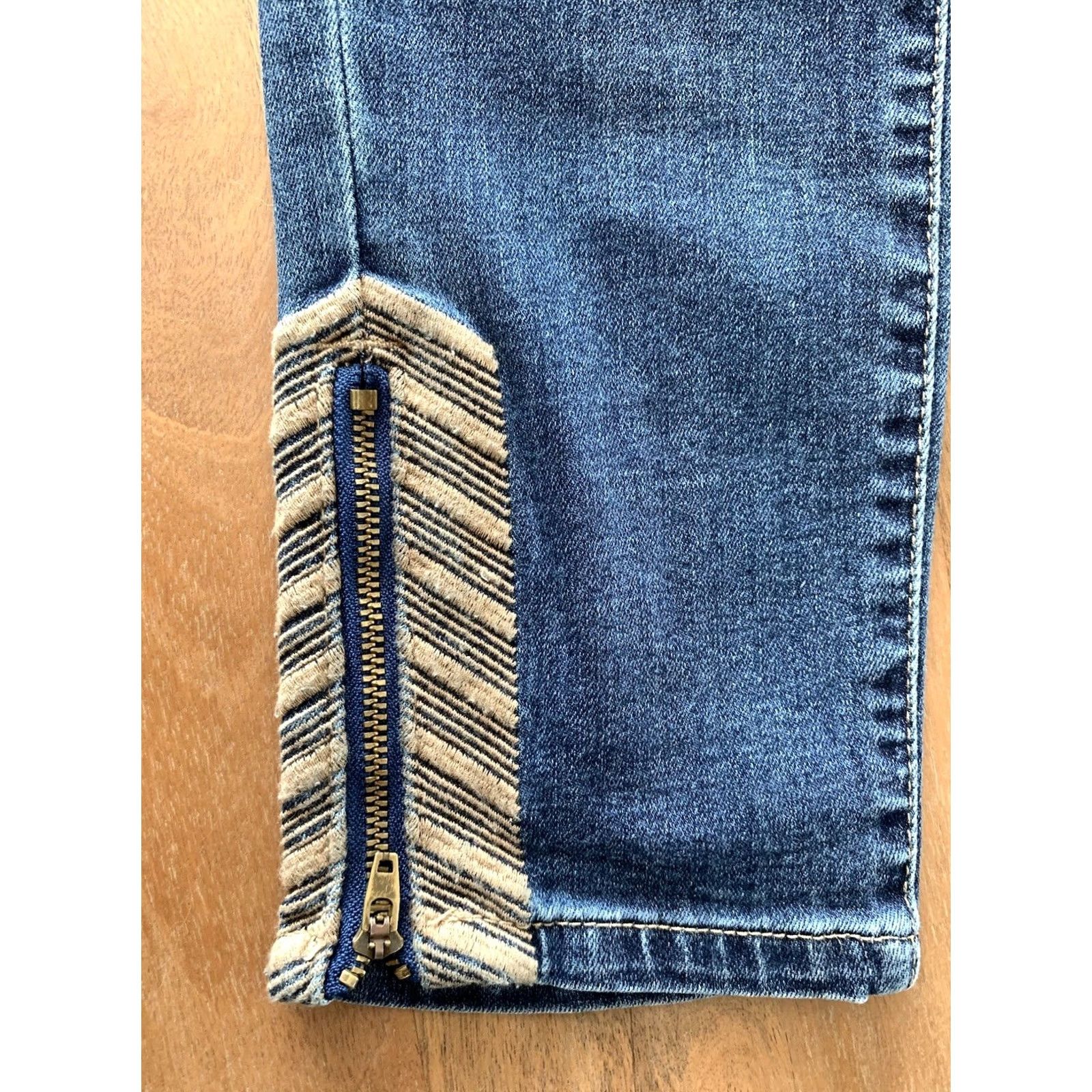 Anne Klein Anne Klein Jeans Women’s 30x27 Skinny Ankle Zip Denim Blue Medium Wash Regular Rise 27 In Inseam Size 30" / US 8 / IT 44 - 4 Thumbnail