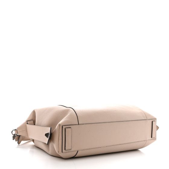 Givenchy o1loc1c0824 Size: OS / Shoulder Bag in Pale Pink Size ONE SIZE - 3 Thumbnail