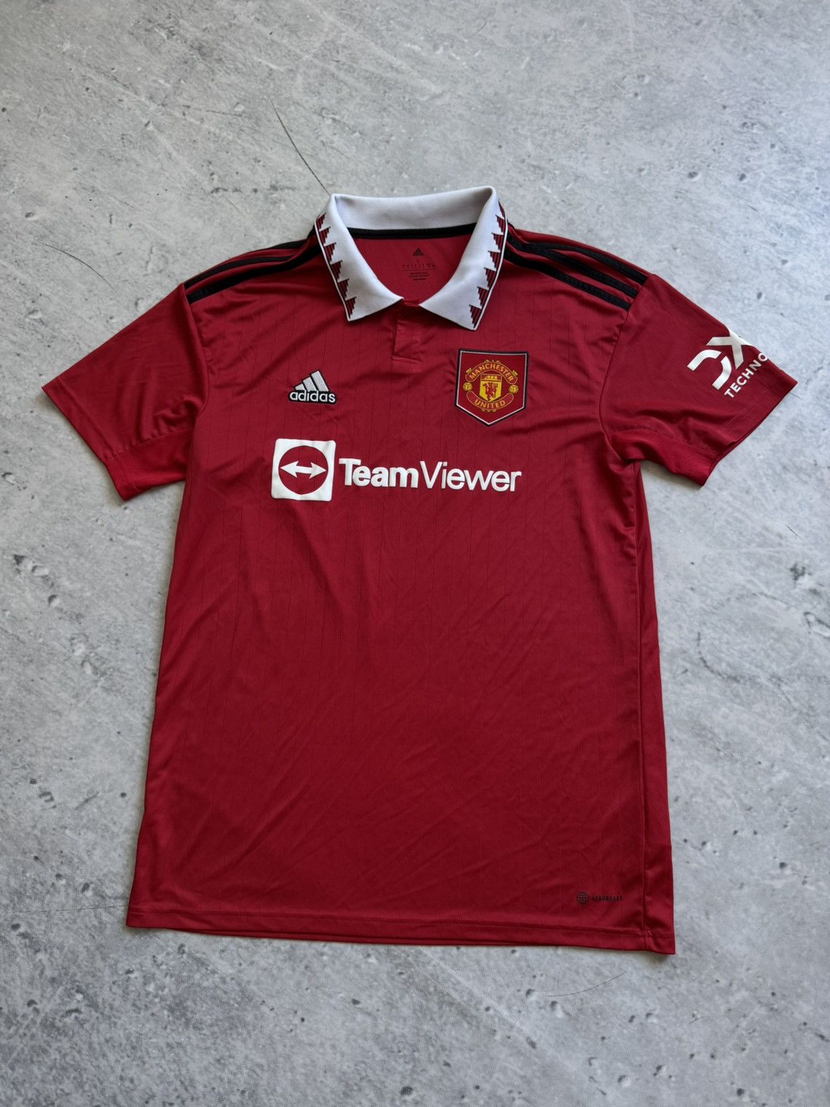Nike Manchester United Jersey 22 Team Viewer tee Size US L / EU 52-54 / 3 - 1 Thumbnail