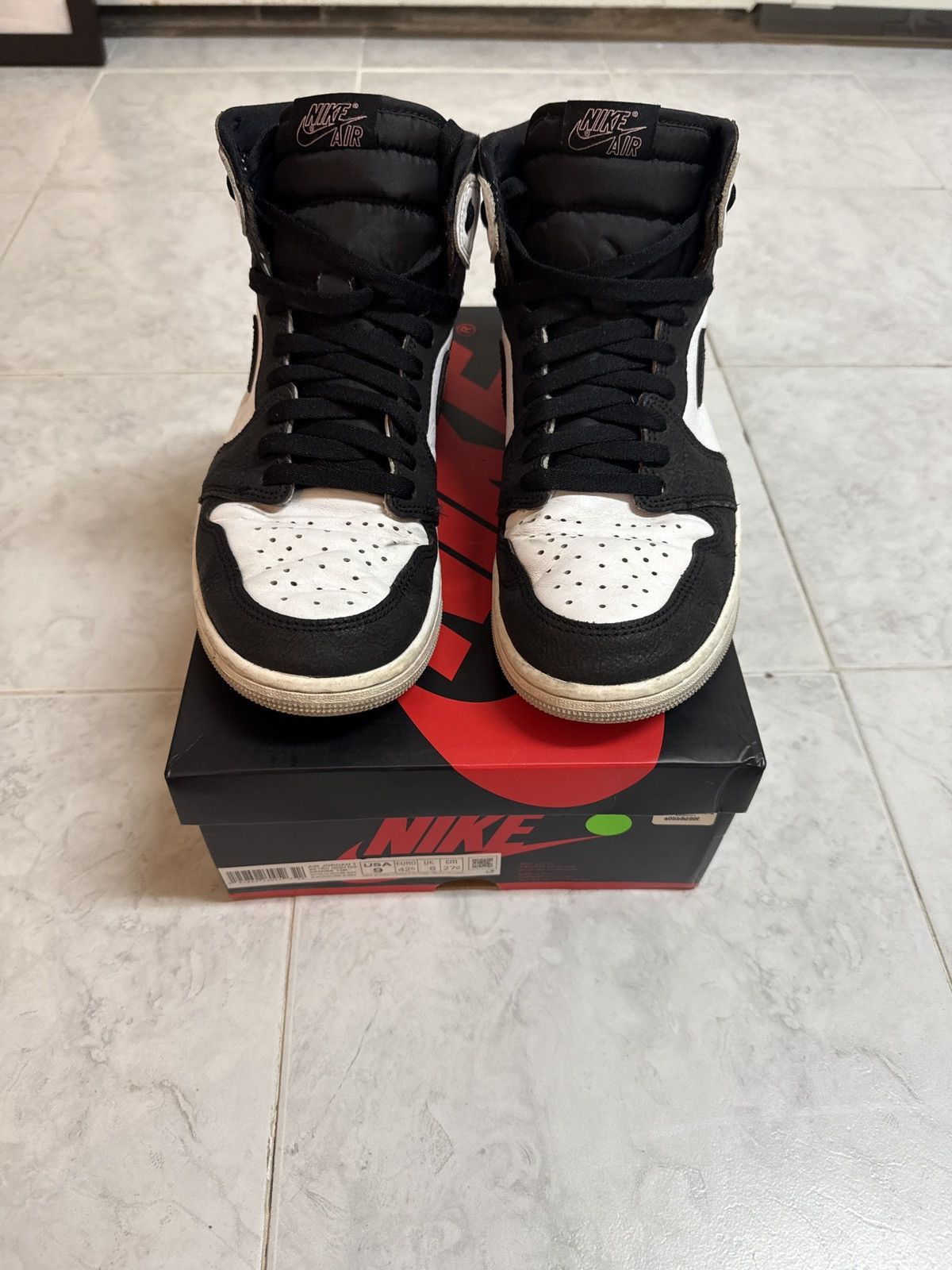 Jordan Brand × Nike Air Jordan 1 Retro High OG US 9 with Box Size US 9 / EU 42 - 6 Thumbnail