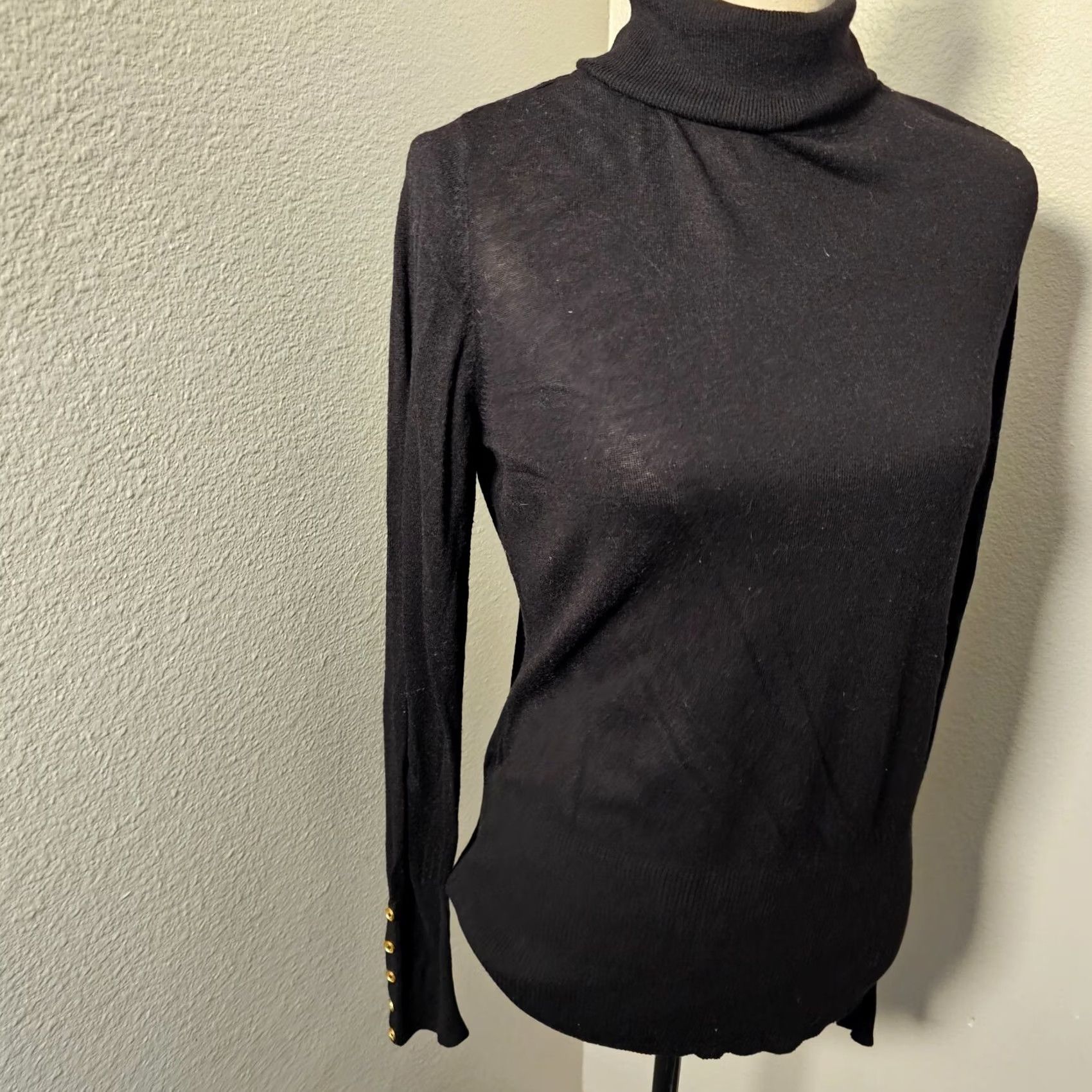 H&M H&M Turtleneck Sweater Womens Size L Black Tight Knit Button Accent Casual Pullover Knit Long Sleeve Split: 0 Size L / US 10 / IT 46 - 5 Thumbnail