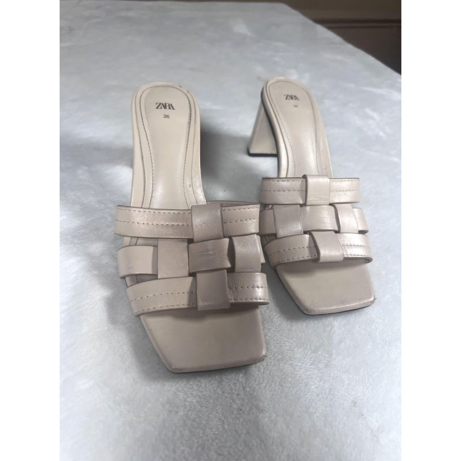 Zara Zara Sandals Womens 6 Beige Woven Slide Block Heel Square Toe Dress Shoes Size M / US 6-8 / IT 42-44 - 4 Thumbnail