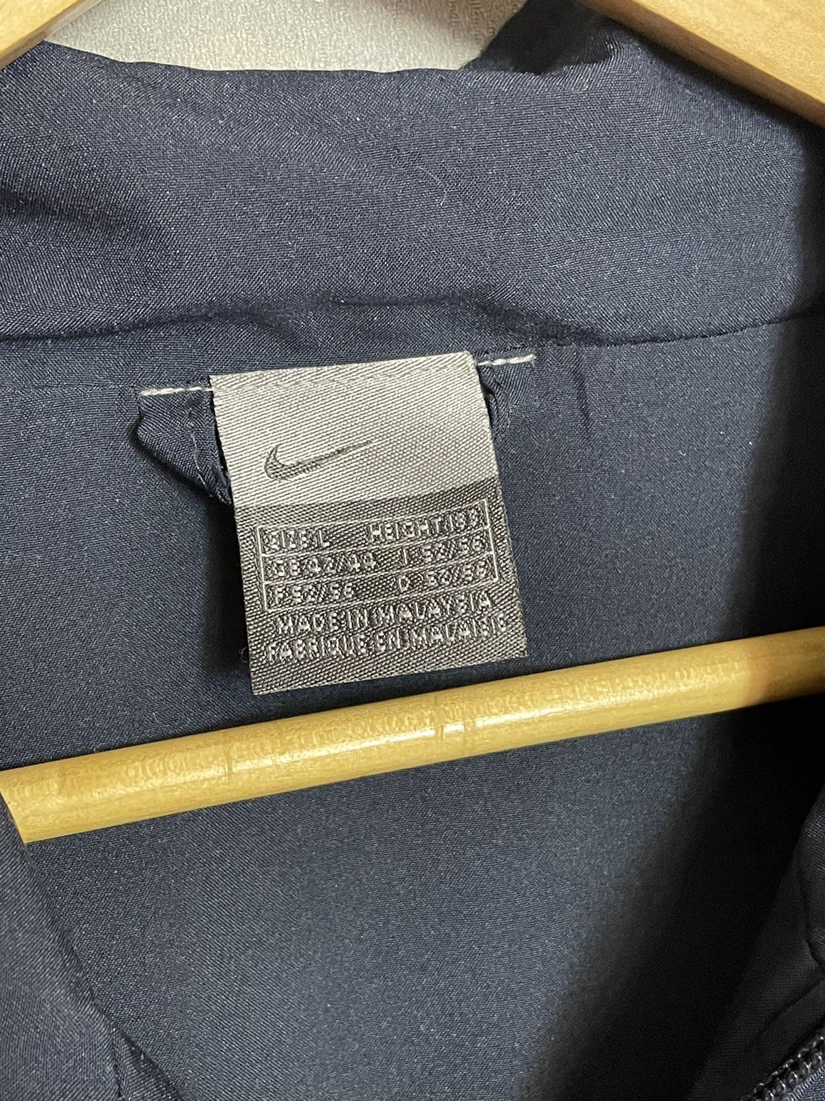 Nike × Vintage Vintage 90s Nike Blue Track Jacket Court Challenger Size US L / EU 52-54 / 3 - 12 Thumbnail