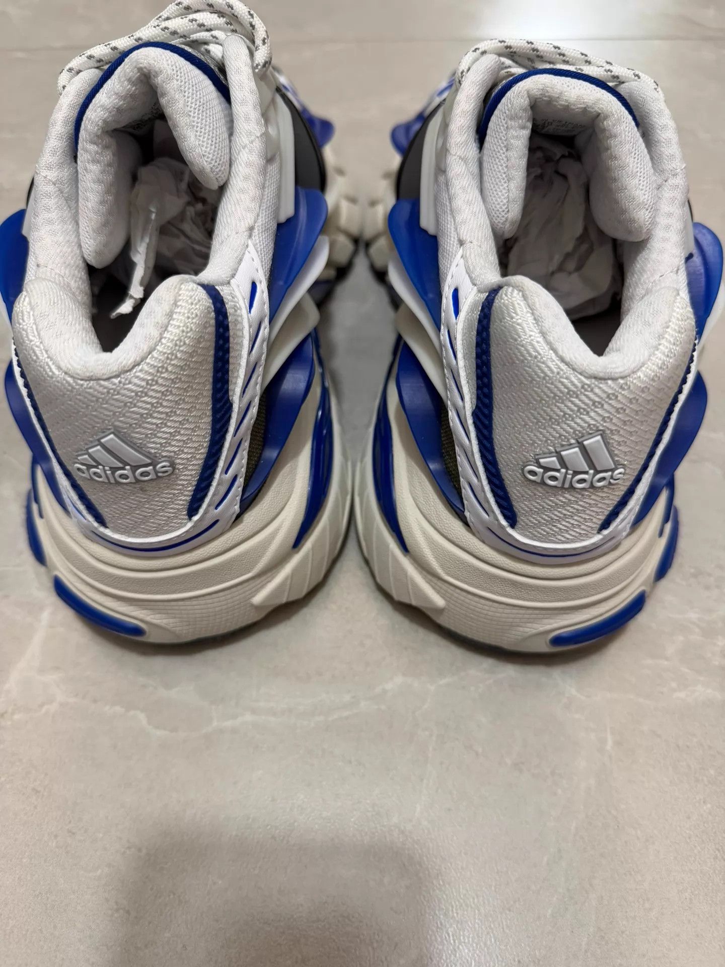 Adidas adidas x Pharrell Adistar Jellyfish white blue unisex dad Size US 9 / EU 42 - 7 Thumbnail