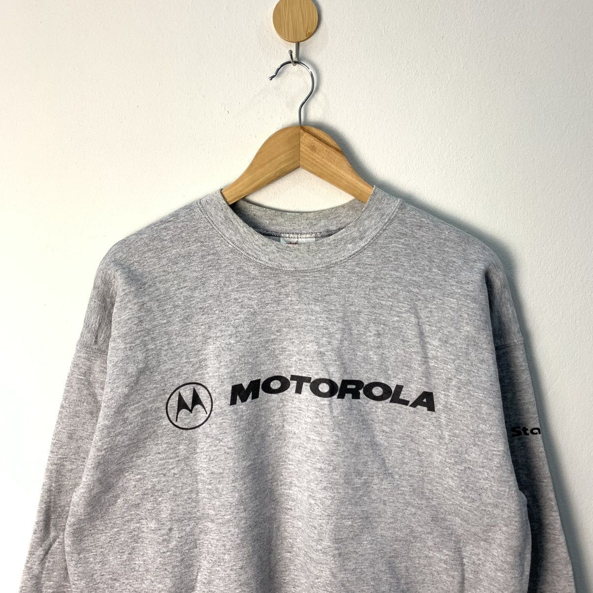 Motorola Motorola Sweatshirt Grey Colour 90s Perfectly Vintage Size L Size US L / EU 52-54 / 3 - 5 Thumbnail