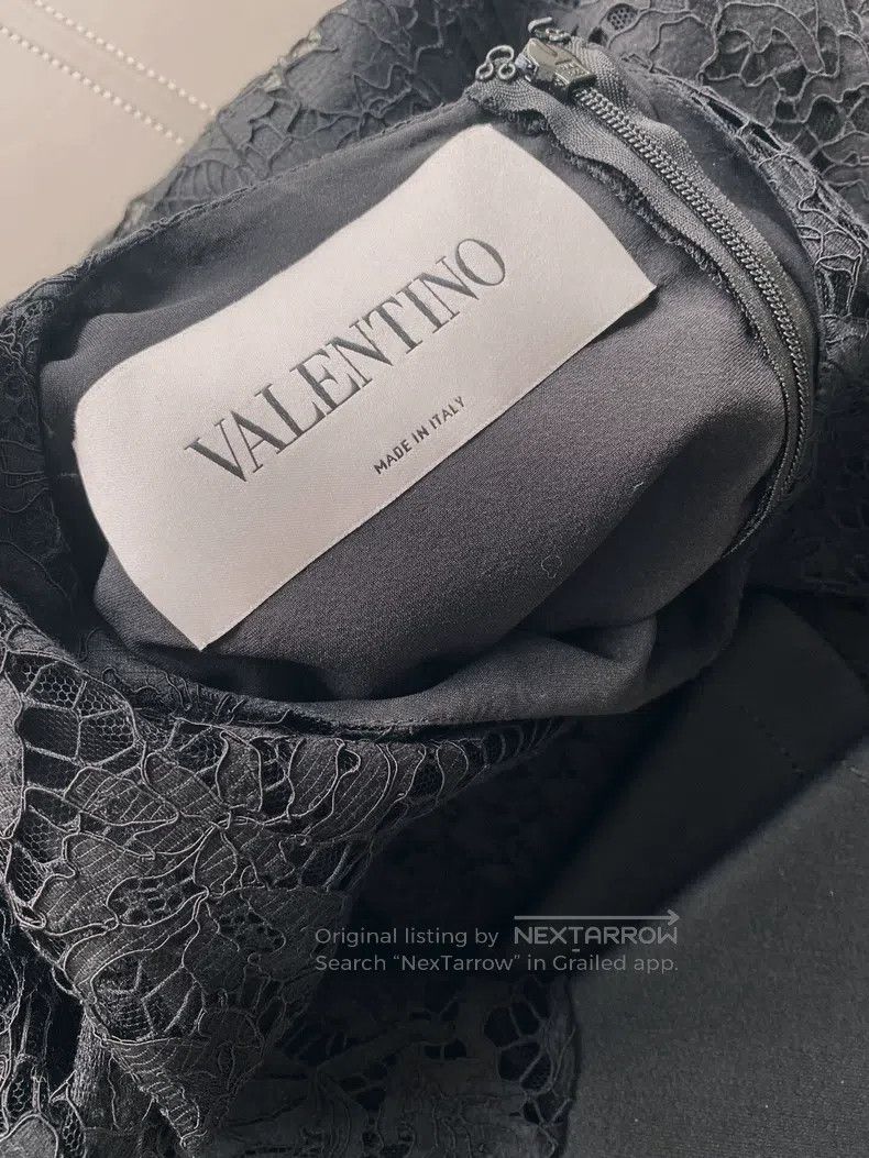 Valentino Valentino Classic lace dress Size S / US 4 / IT 40 - 4 Thumbnail