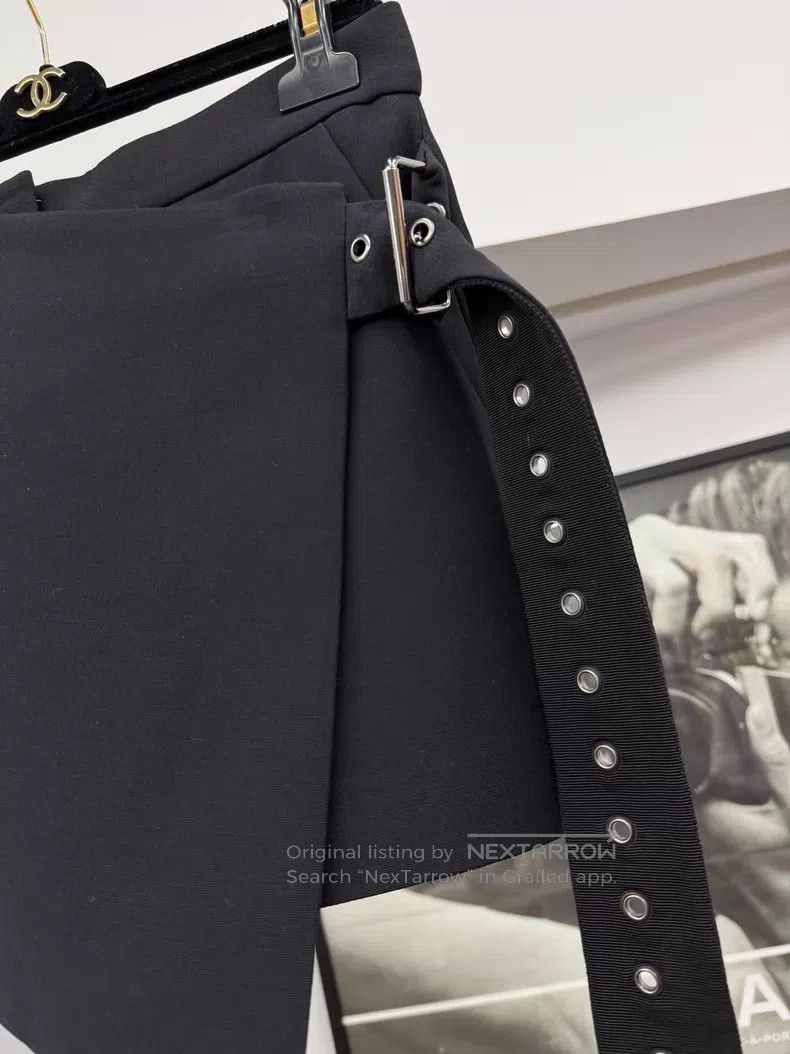 Dior Dior Black strap skirt and trousers Size 25" / US 0 / IT 36 - 2 Thumbnail