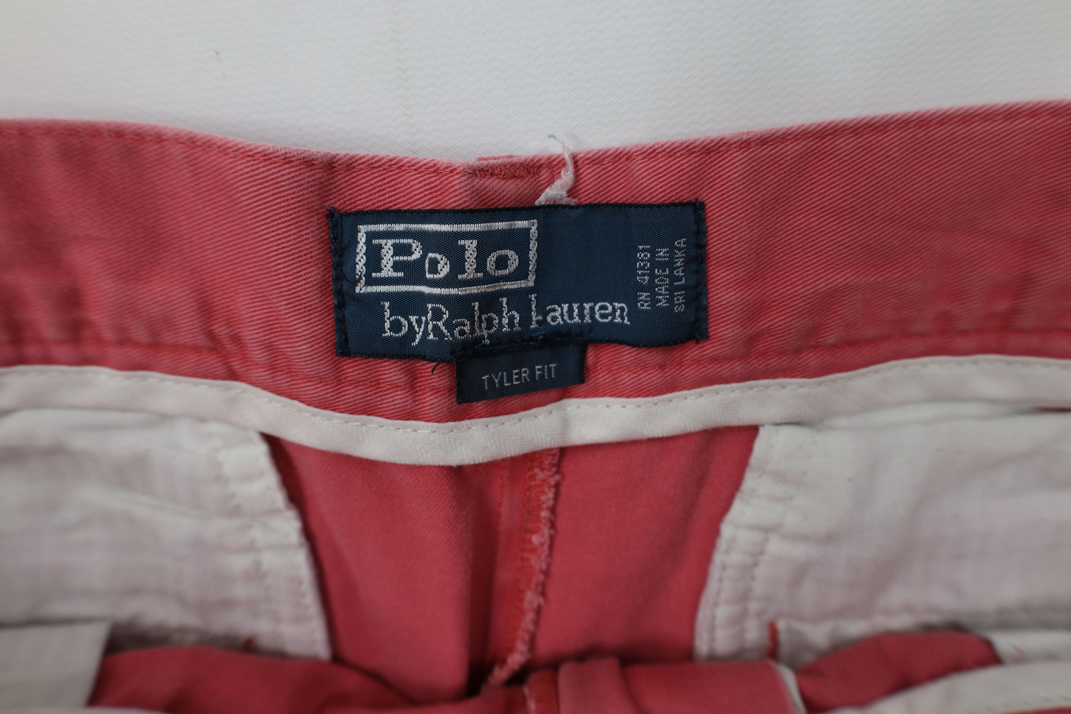 Ralph Lauren Vintage 90s Ralph Lauren Above Knee Chino Golf Shorts Pink Size US 34 / EU 50 - 8 Thumbnail