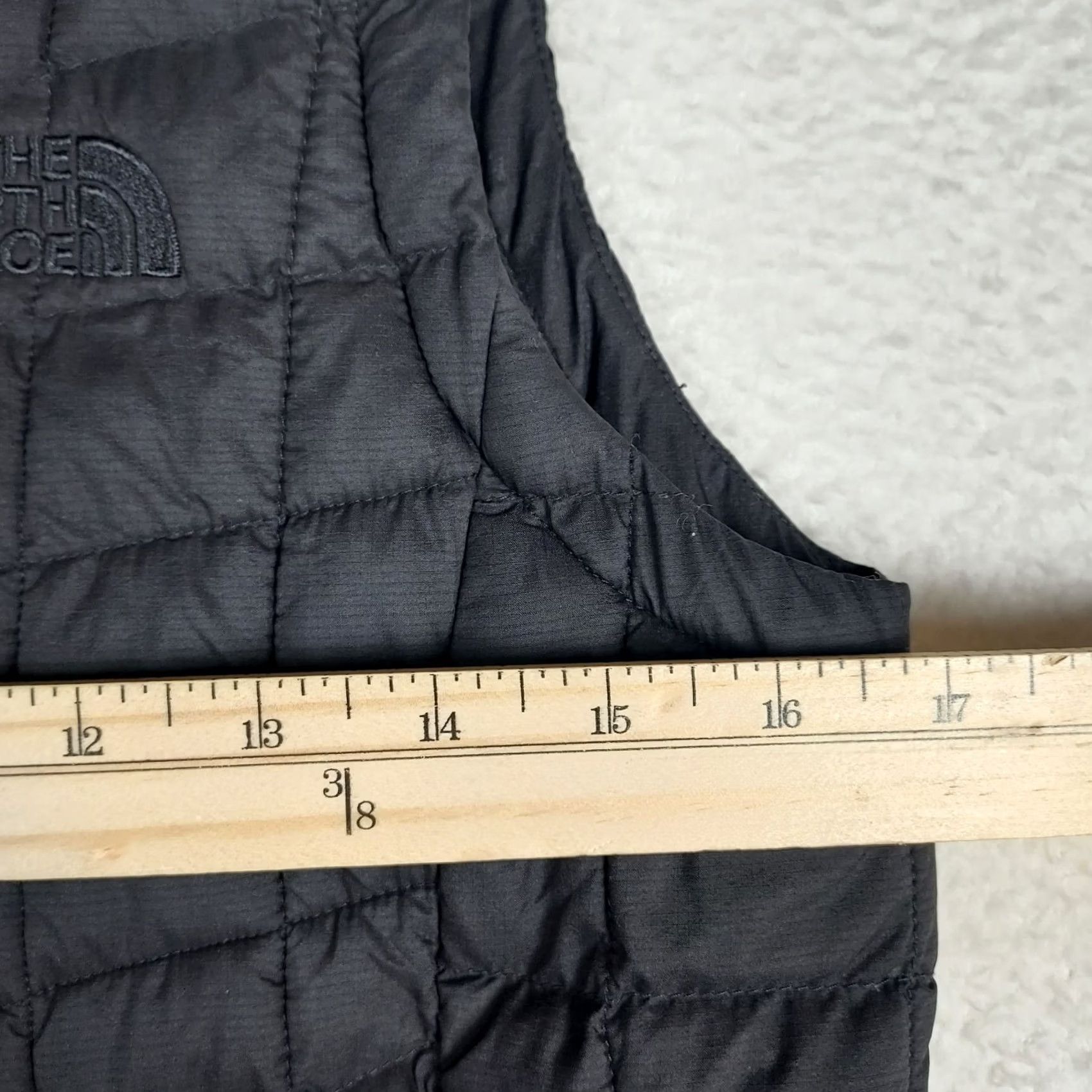 The North Face The North Face Womens Black Quilted Puffer Vest XS Full Zip Size XS / US 0-2 / IT 36-38 - 7 Thumbnail